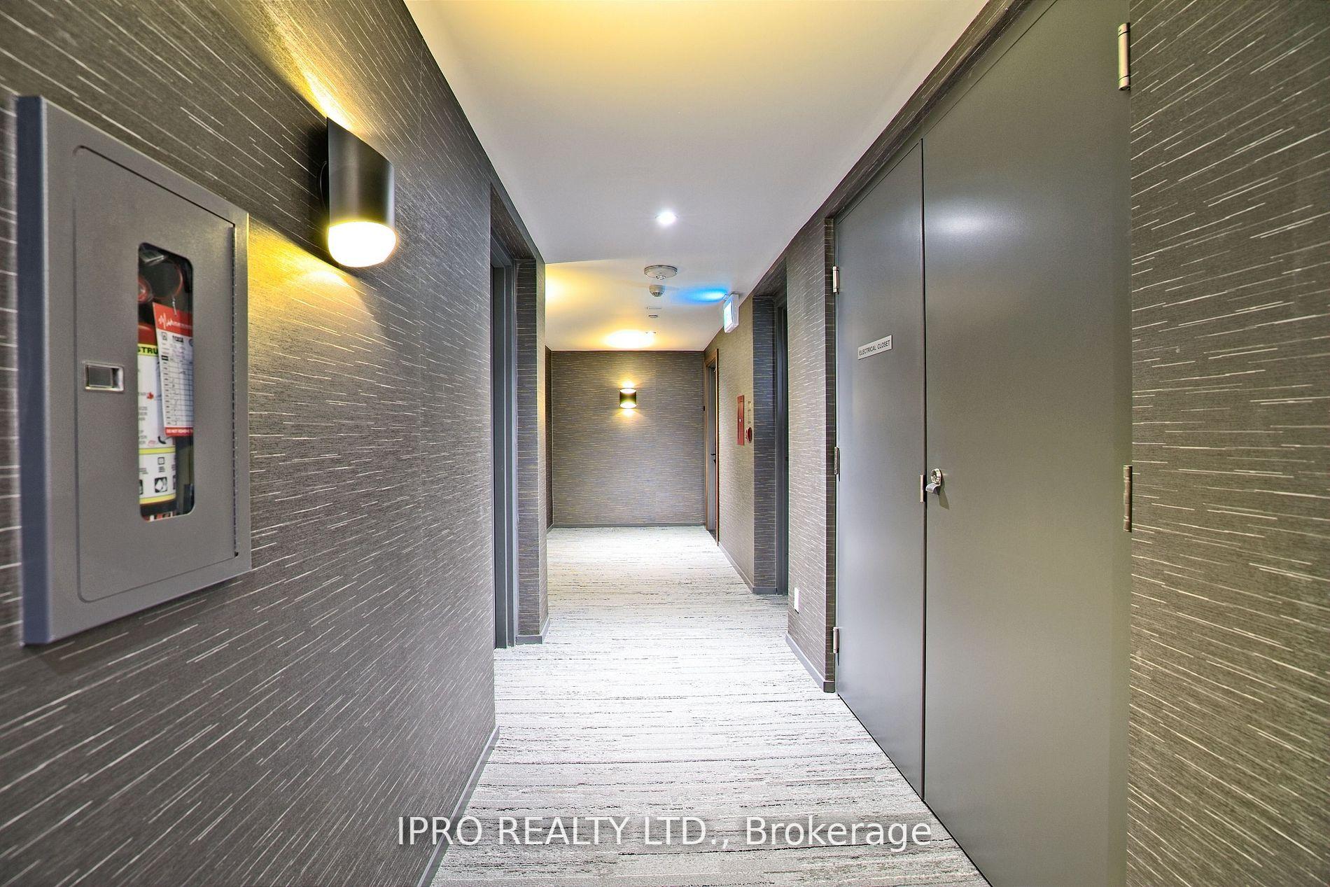 1 Bedroom Condo at 99 Foxbar, Toronto For sale