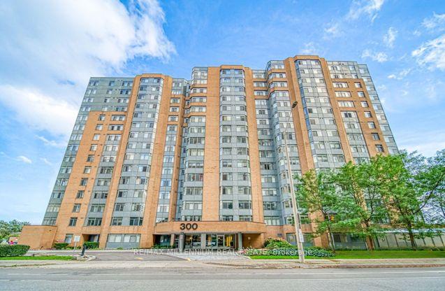 2 Bedrooms Condo at 300 Webb, Mississauga For sale
