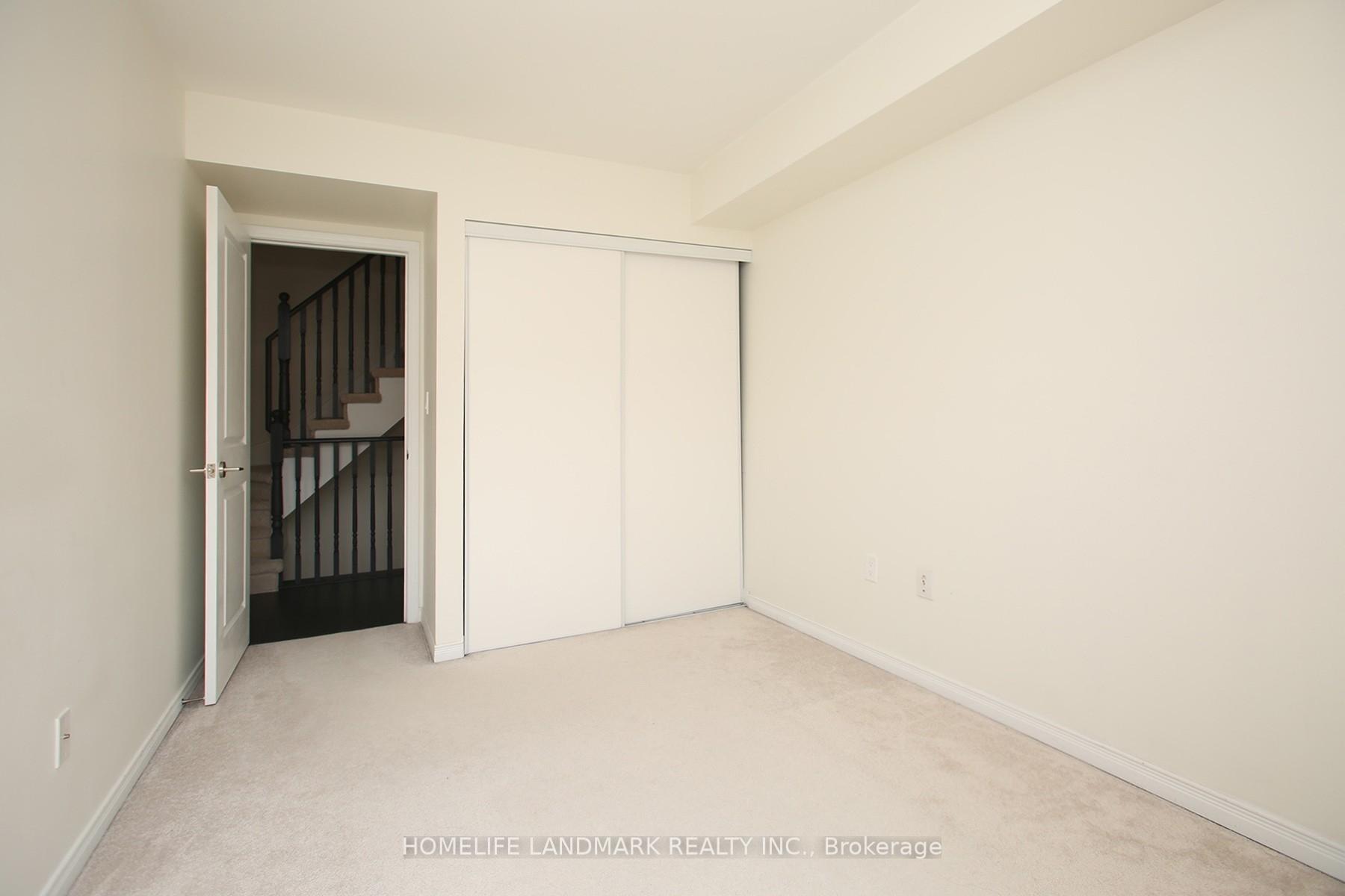 2 Bedrooms Condo at 90 Orchid, Toronto For sale