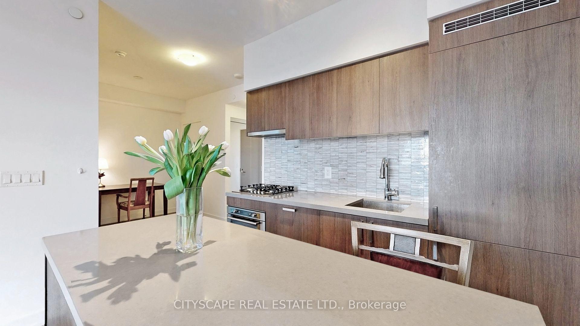 2 Bedrooms Condo at 501 St Clair, Toronto For sale