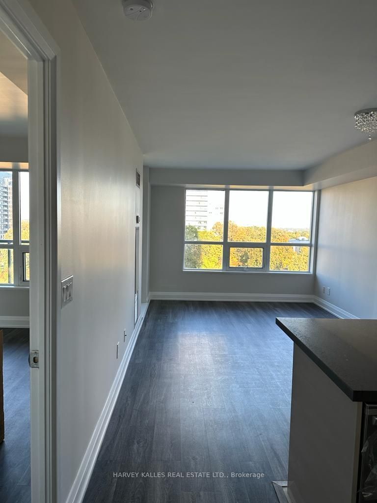 20 North Park Road 704
