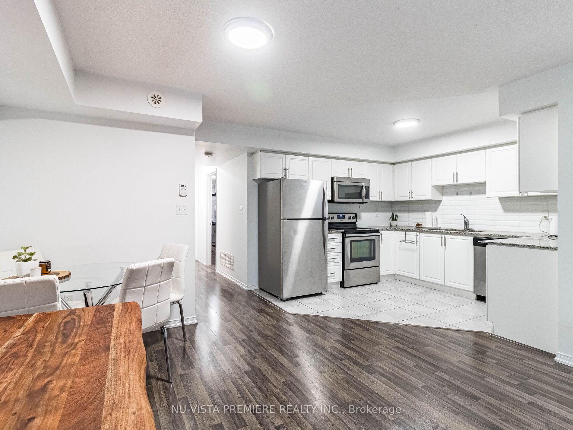 2 Bedrooms Condo at 2488 Post, Oakville For sale