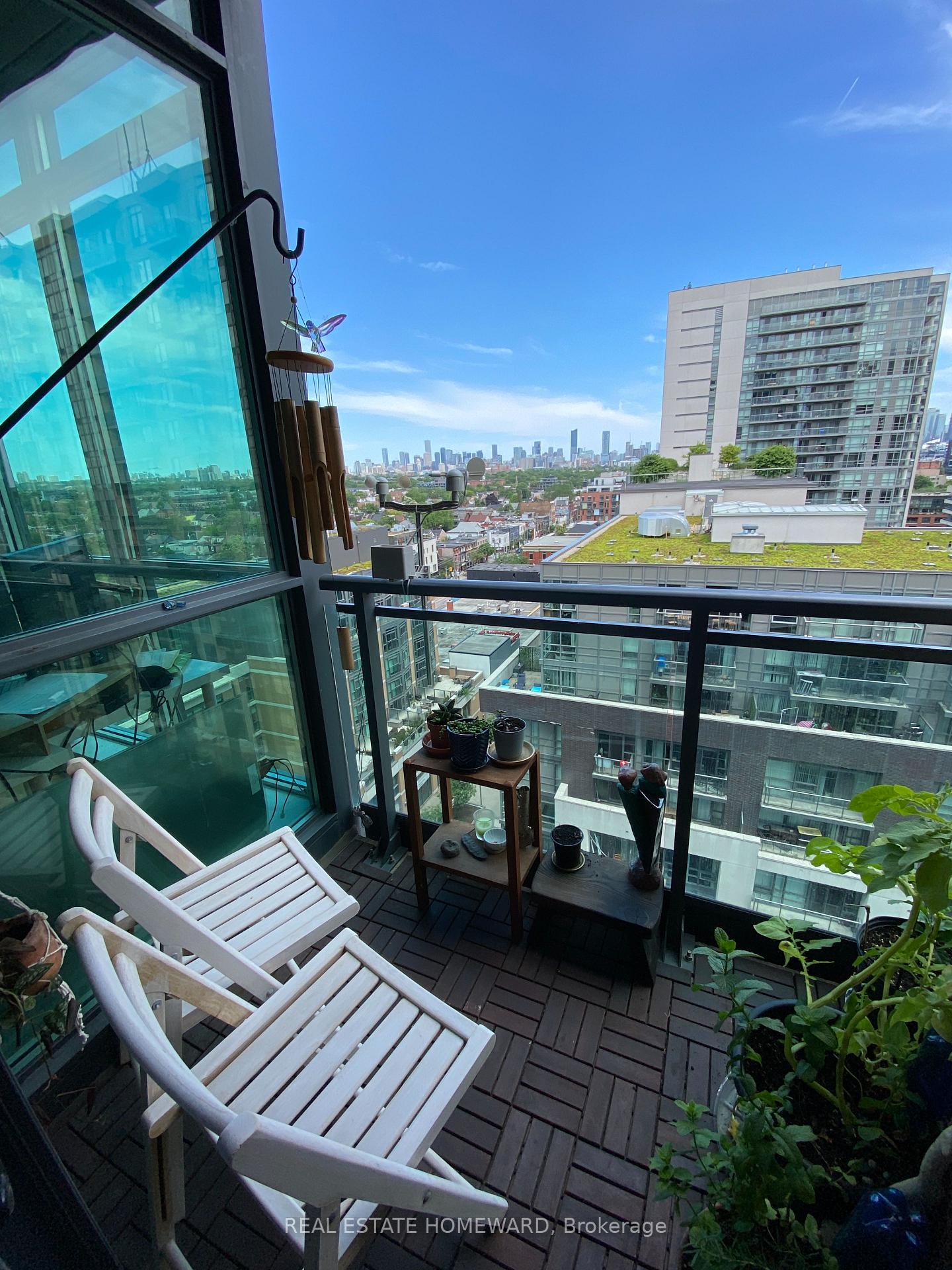 2 Bedrooms Condo at 1171 Queen, Toronto For sale