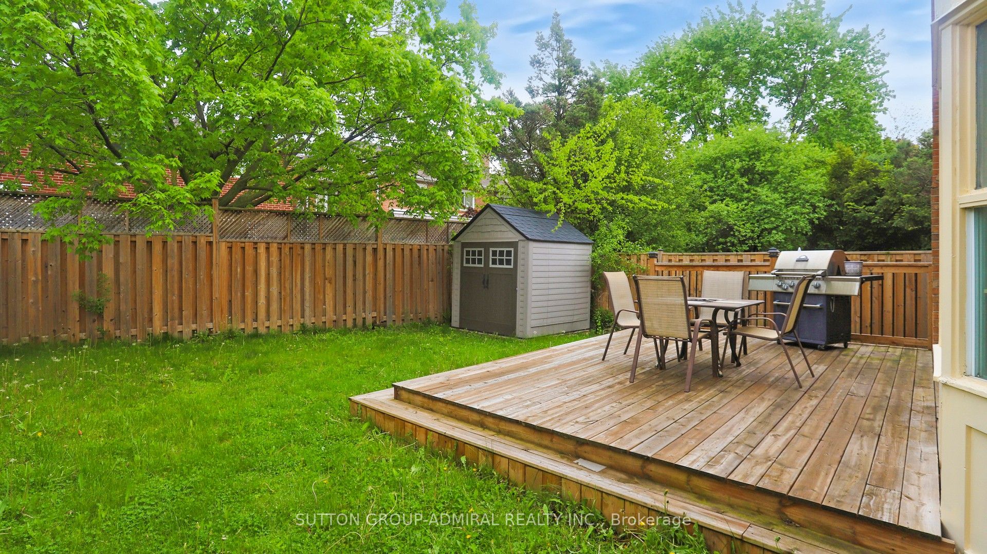 27 Thornbury Circle