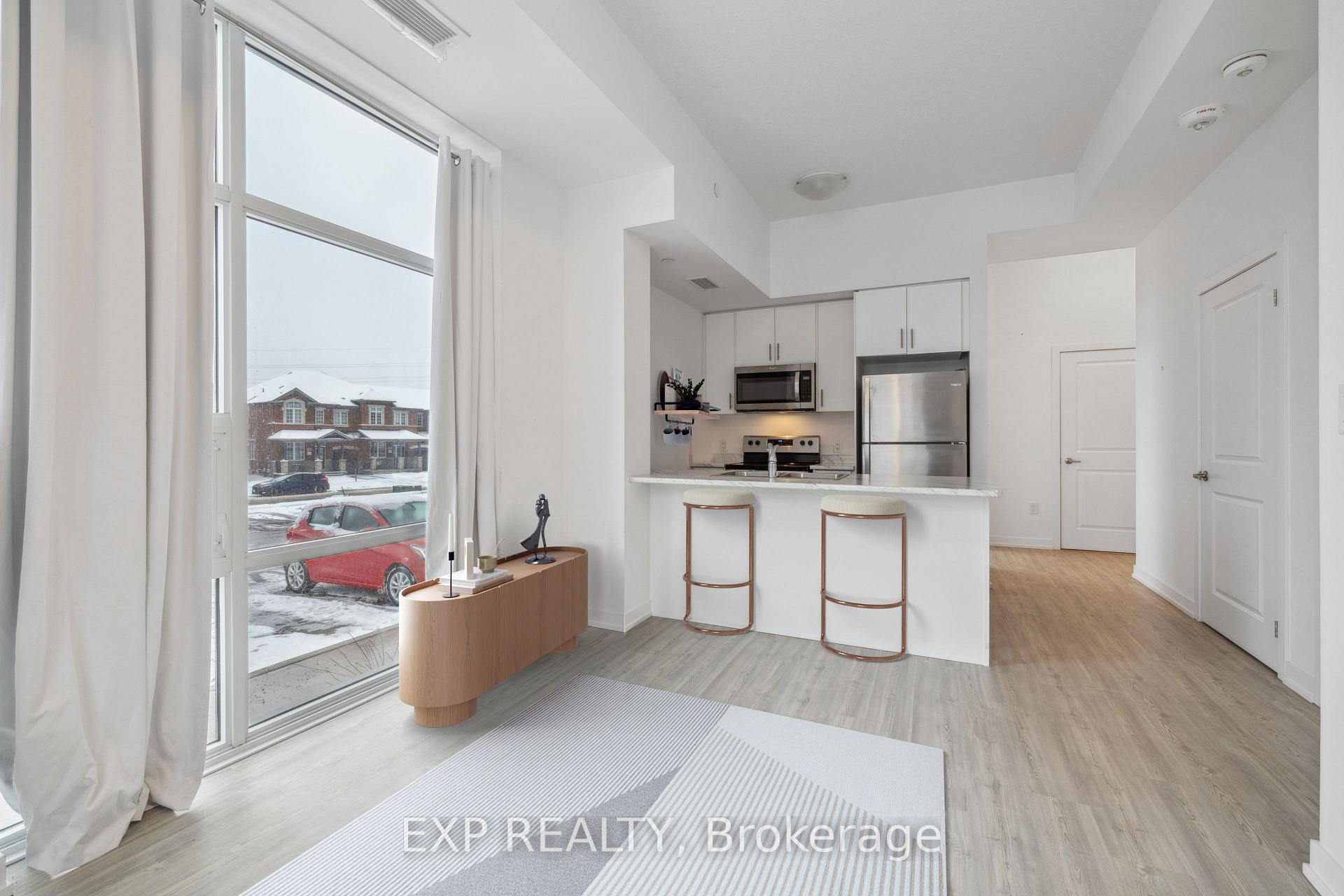 2 Bedrooms Condo at 450 Dundas,  Hamilton For sale