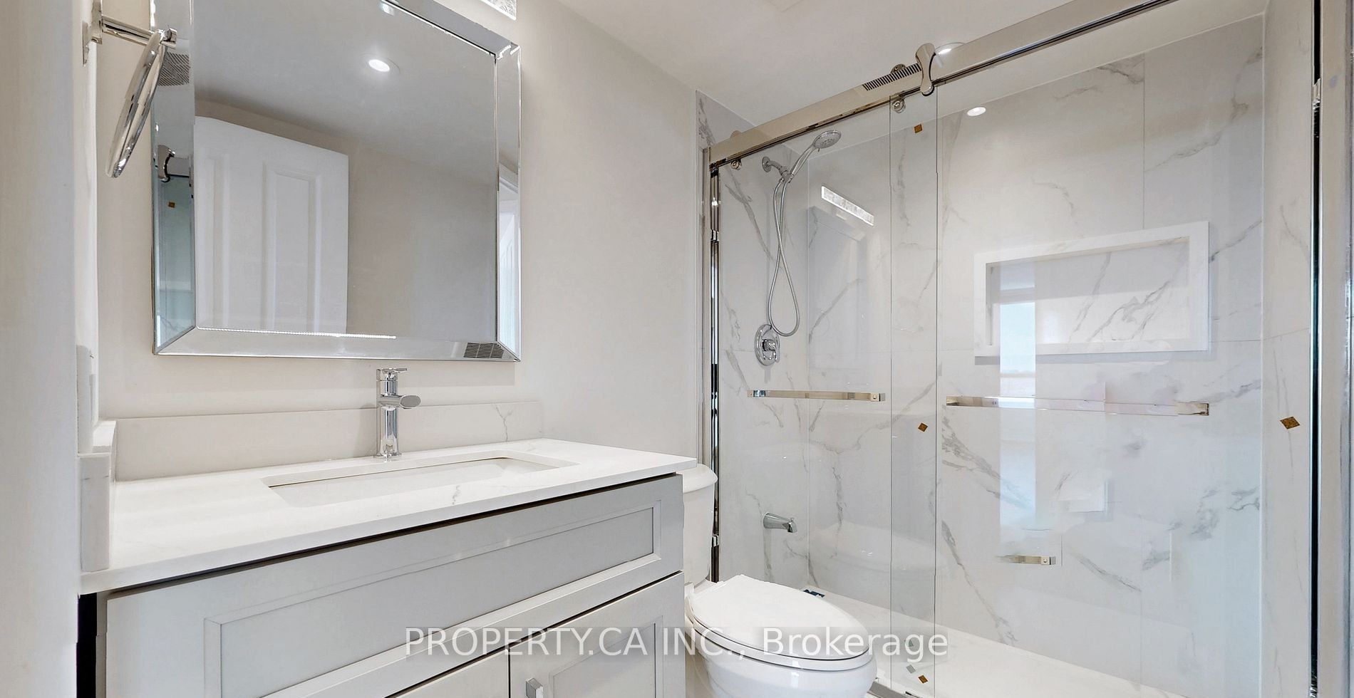7250 Yonge Street, #605