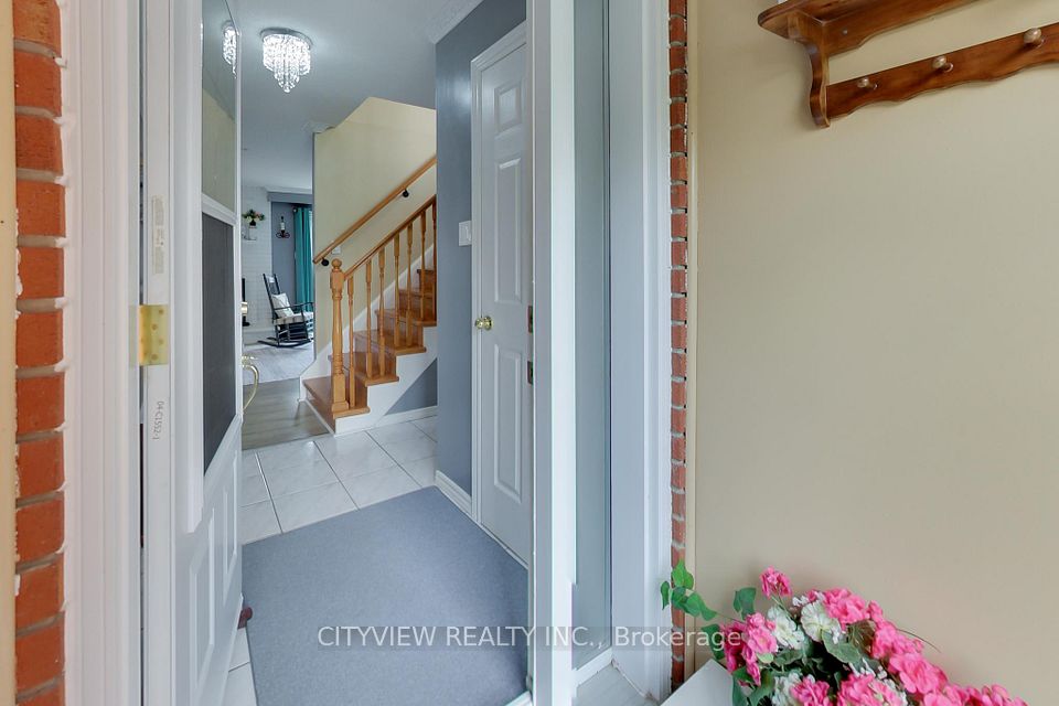144 Primrose Crescent, Brampton, ON L6Z 1E3