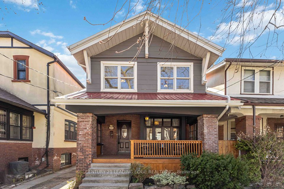 22 Oakdene Crescent, Toronto, ON M4J 4H9