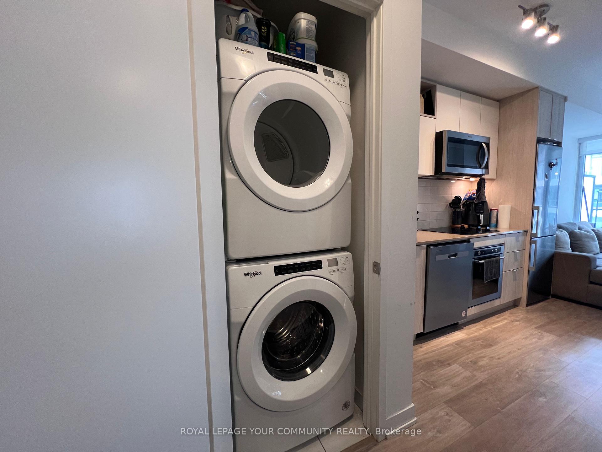 2 Bedrooms Condo at 60 Princess,  Toronto For sale
