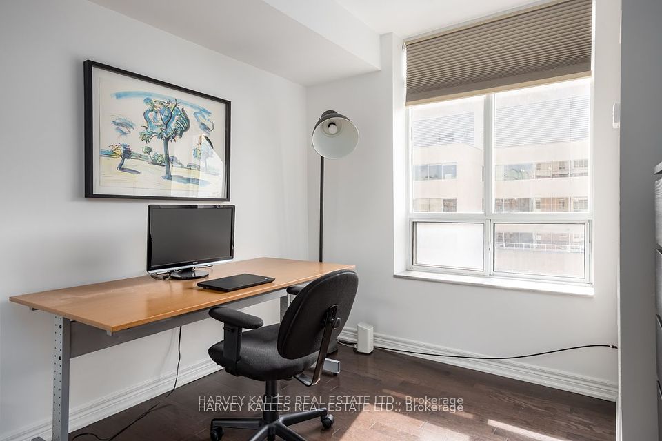 60 St. Clair Avenue W 1107