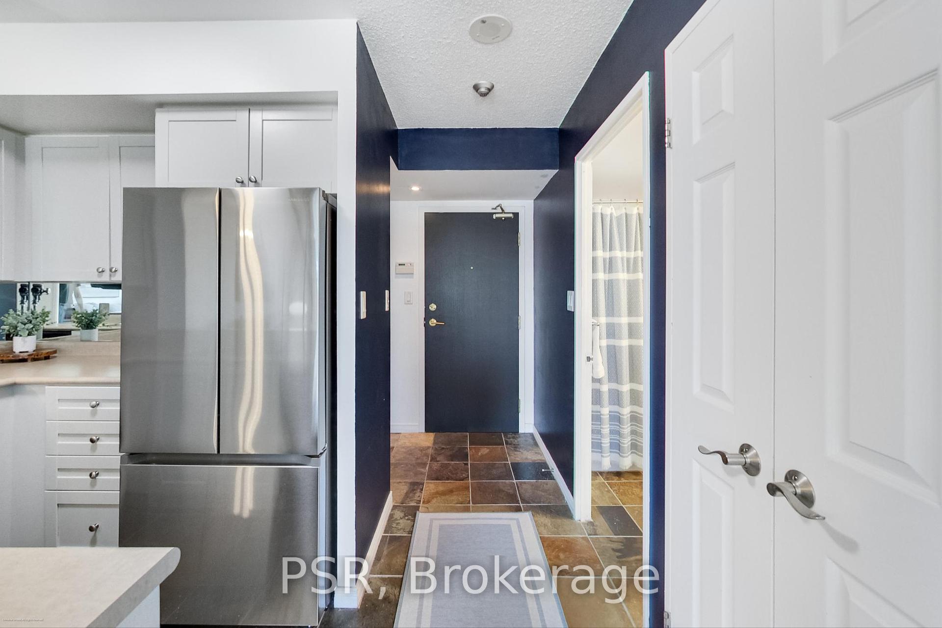 1 Bedroom Condo at 230 King, Toronto For sale