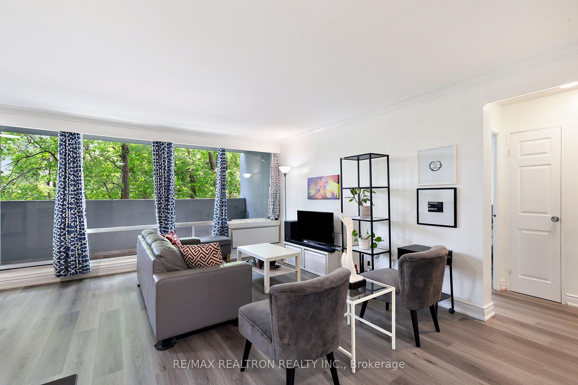 1 Bedroom Condo at 3555 Bathurst, Toronto For sale
