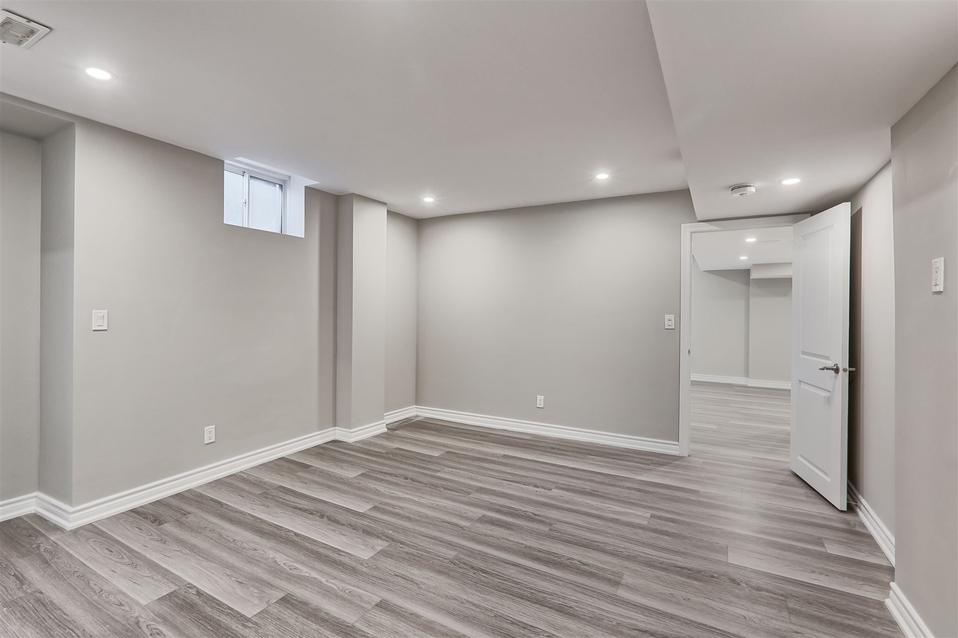91 Haskins Crescent Lower Level