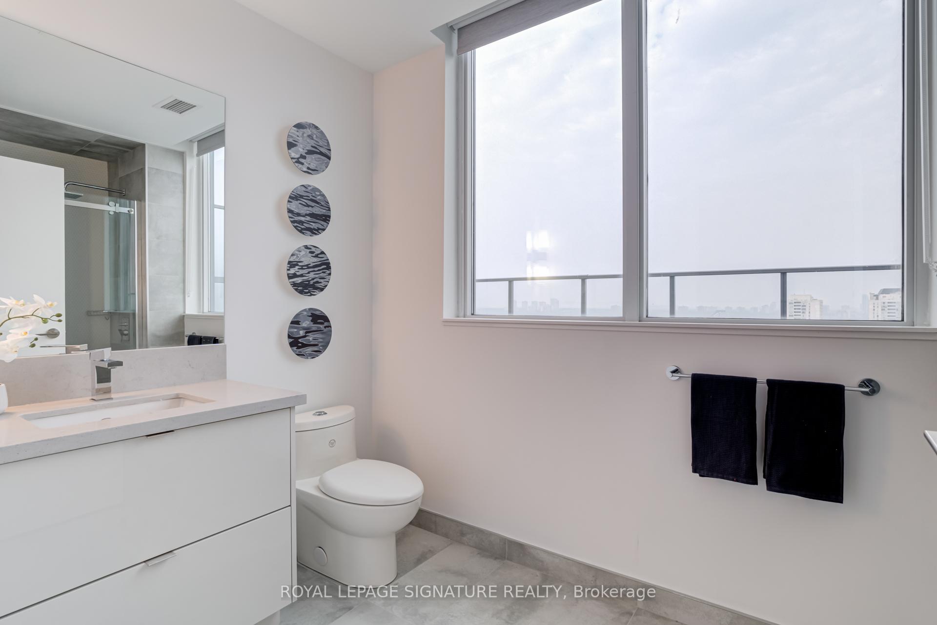 4 Bedrooms Condo at 2 Teagarden, Toronto For sale