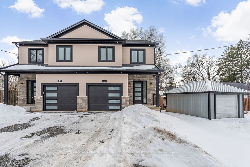 25 Downs Drive, Welland, ON L3B 3P4