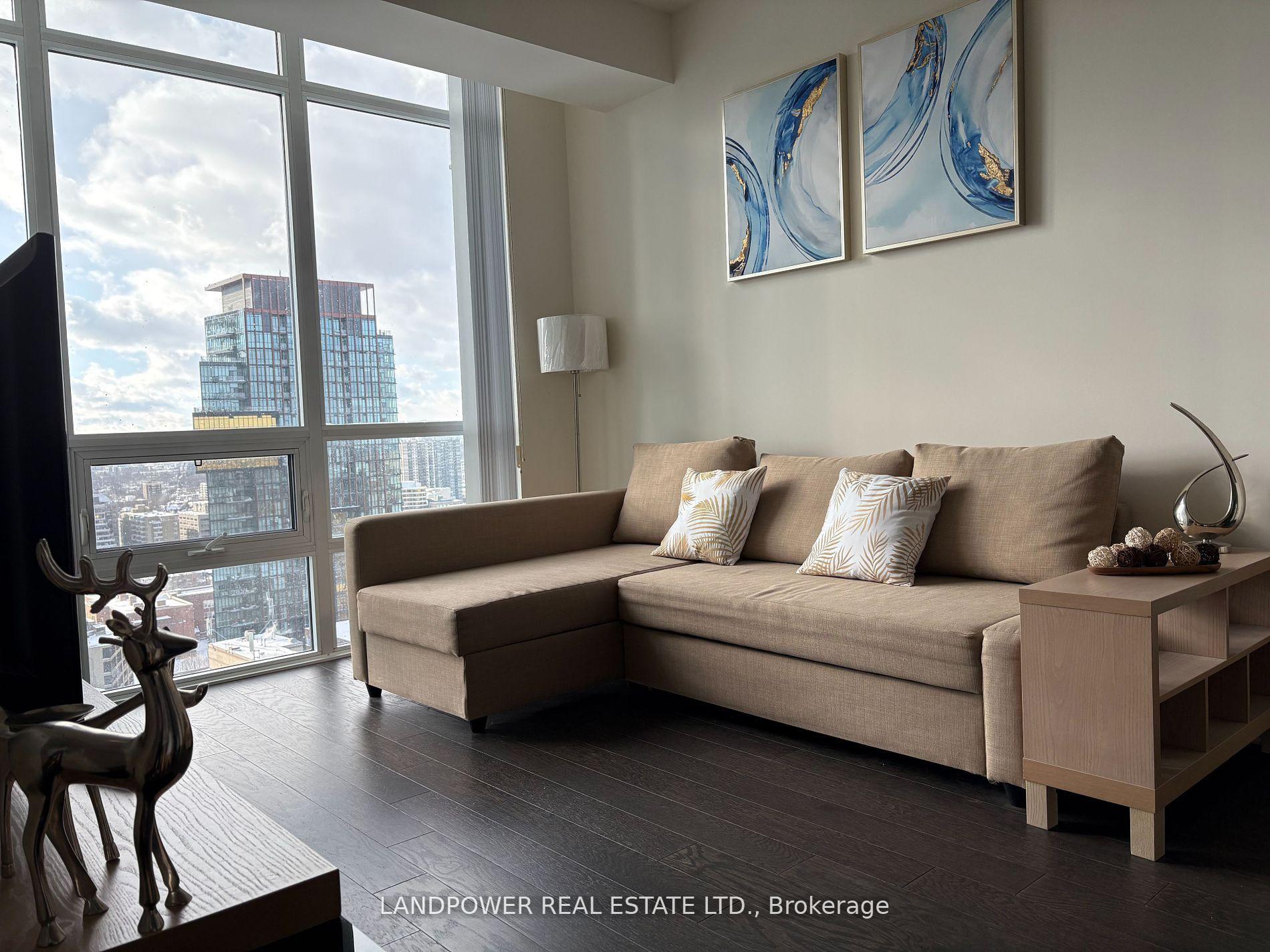 2 Bedrooms Condo at 825 Church,  Toronto For sale