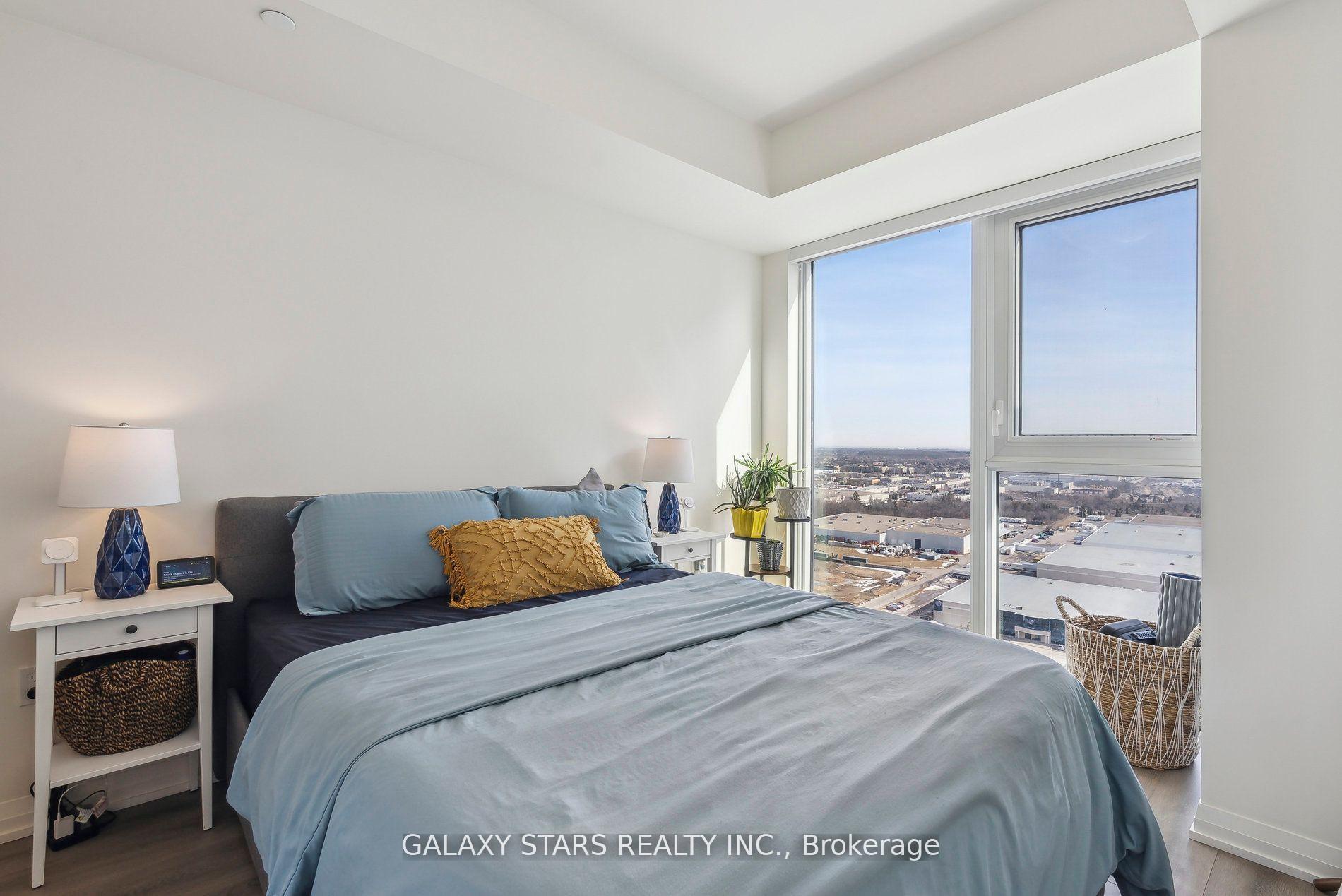 2 Bedrooms Condo at 9000 Jane,  Vaughan For sale