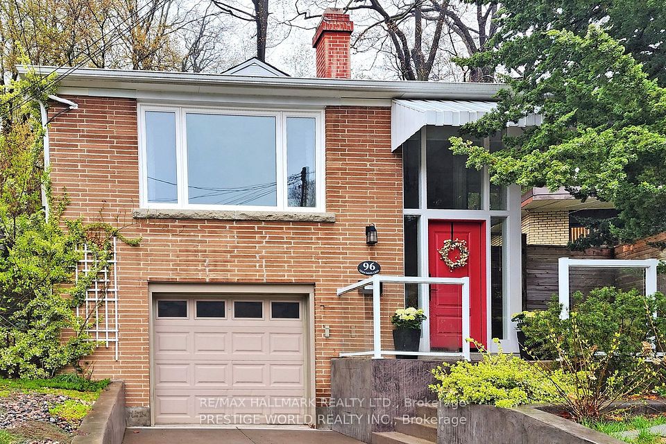 #lower - 96 Glen Davis Crescent, Toronto, ON M4E 1X5