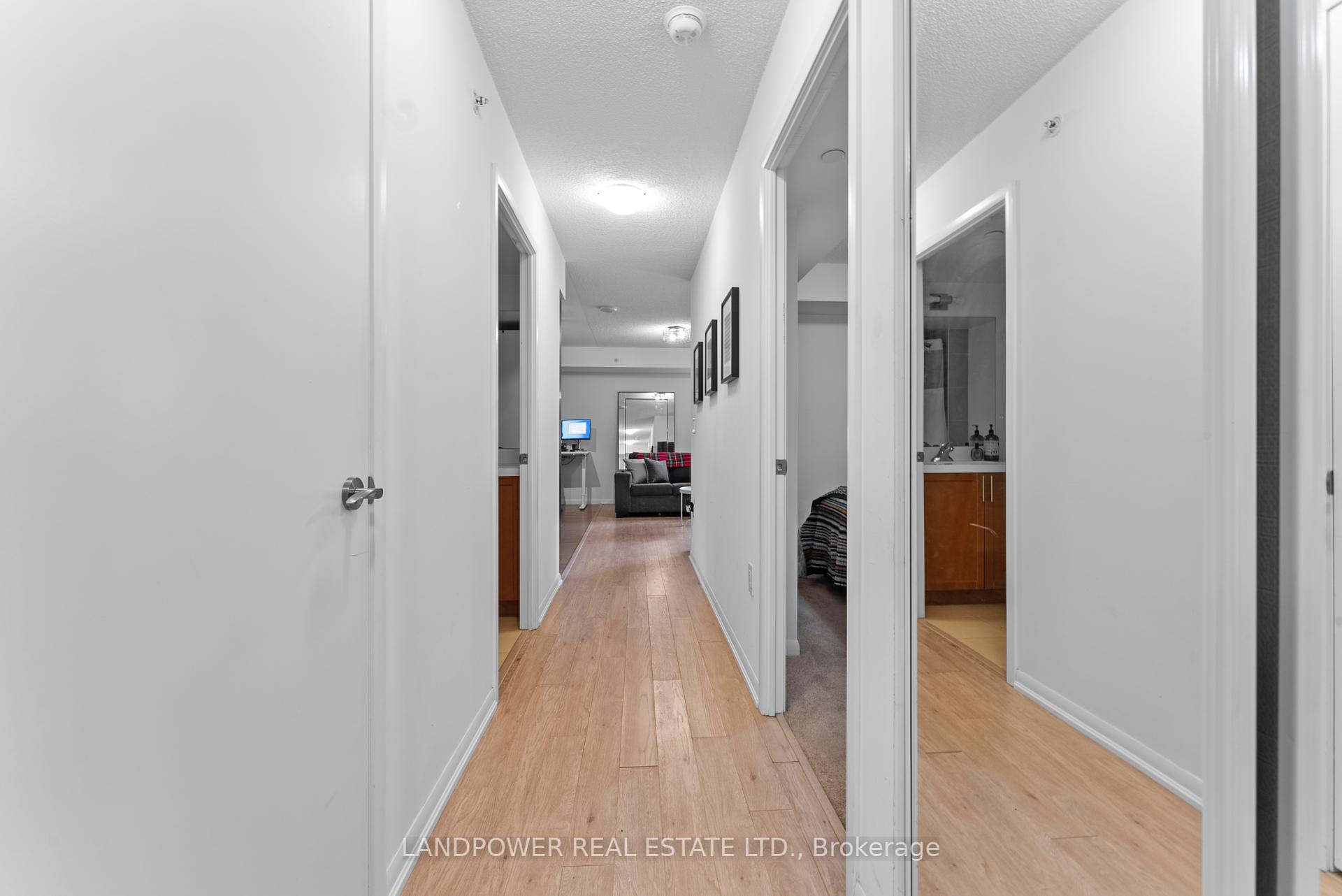 2 Bedrooms Condo at 830 Lawrence, Toronto For sale