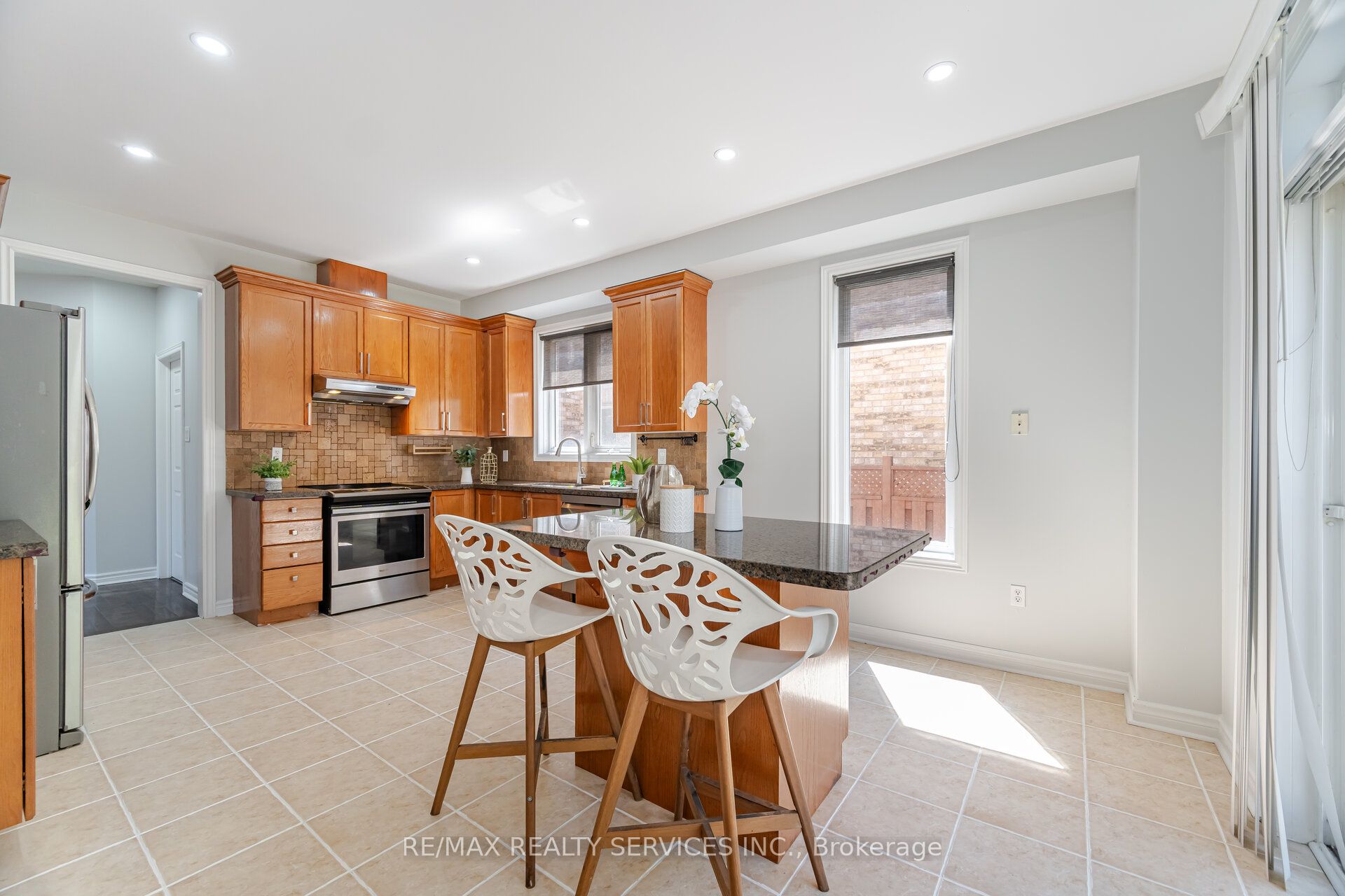 69 Harbourtown Crescent