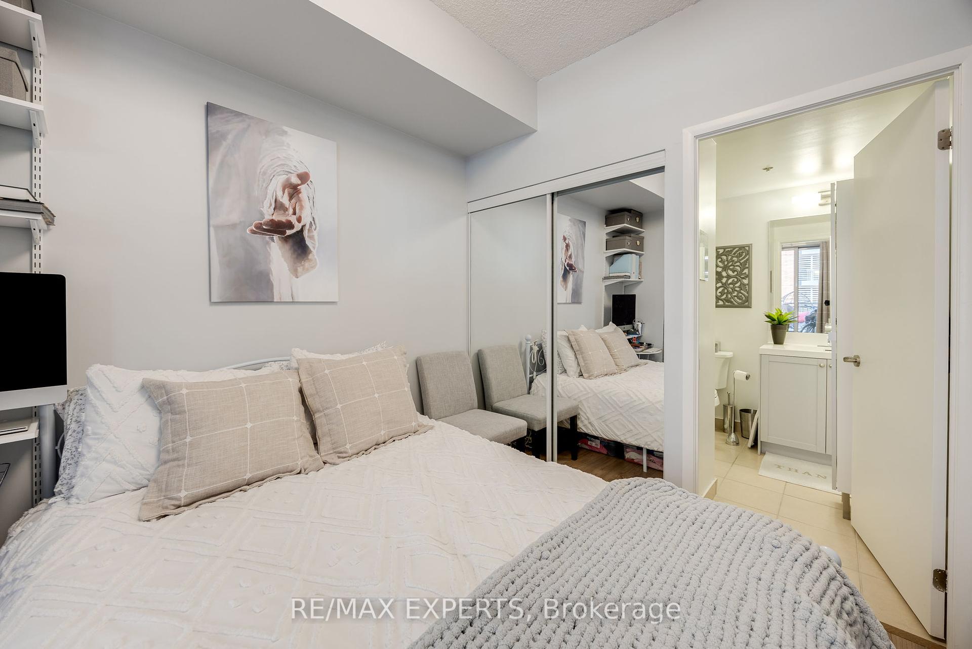 2 Bedrooms Condo at 830 Lawrence, Toronto For sale