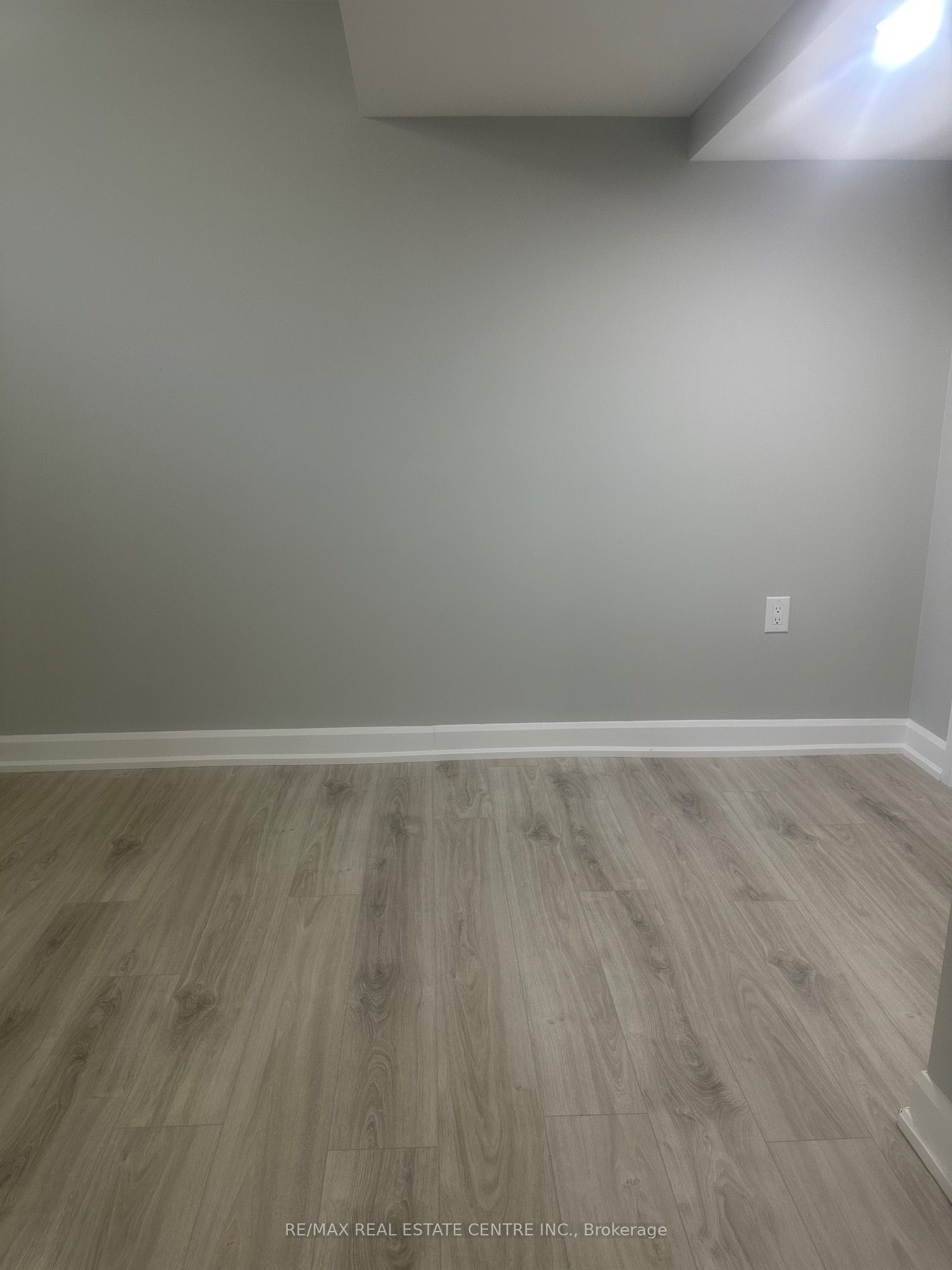 1529 Portsmouth Place, #Lower