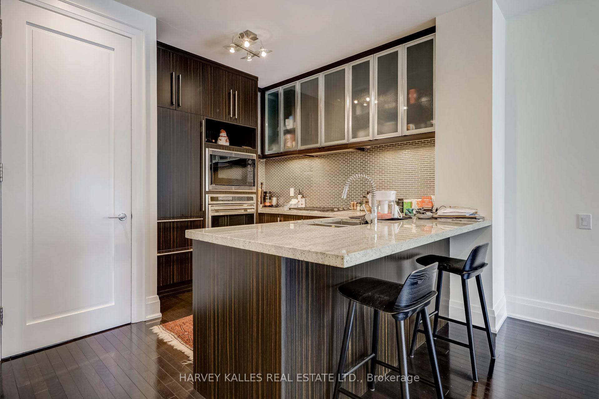 80 Yorkville Avenue 501