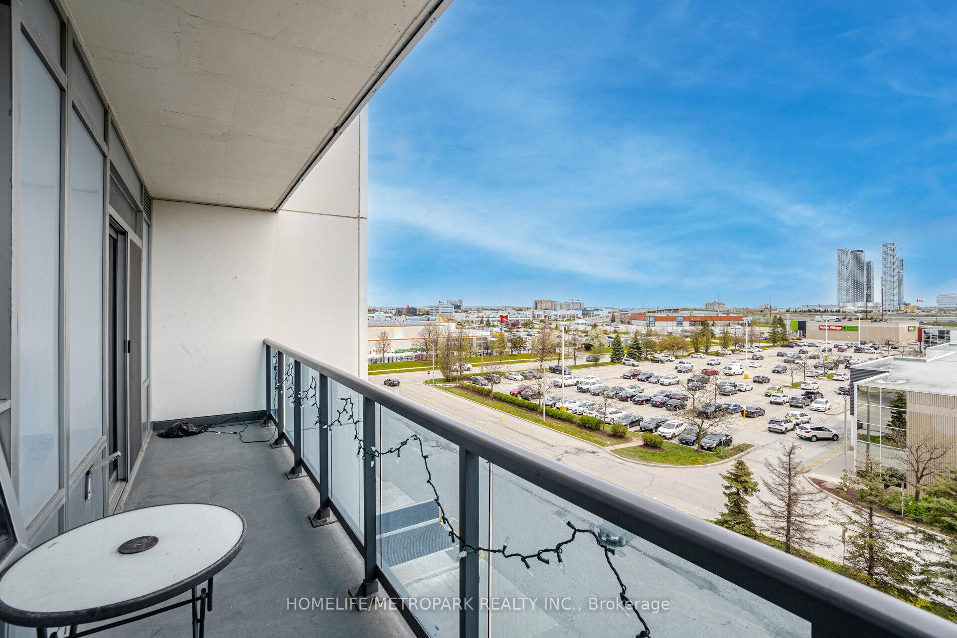 2 Bedrooms Condo at 3600 Highway 7,  Vaughan For sale
