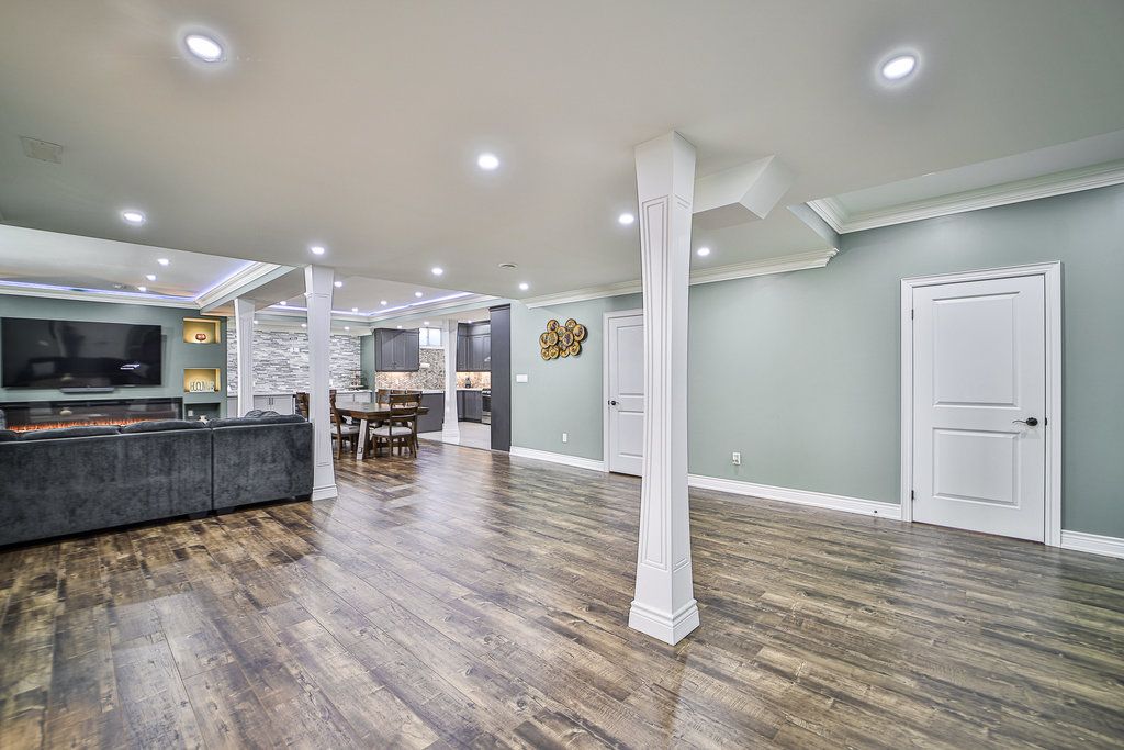 28 Pendergast Court
