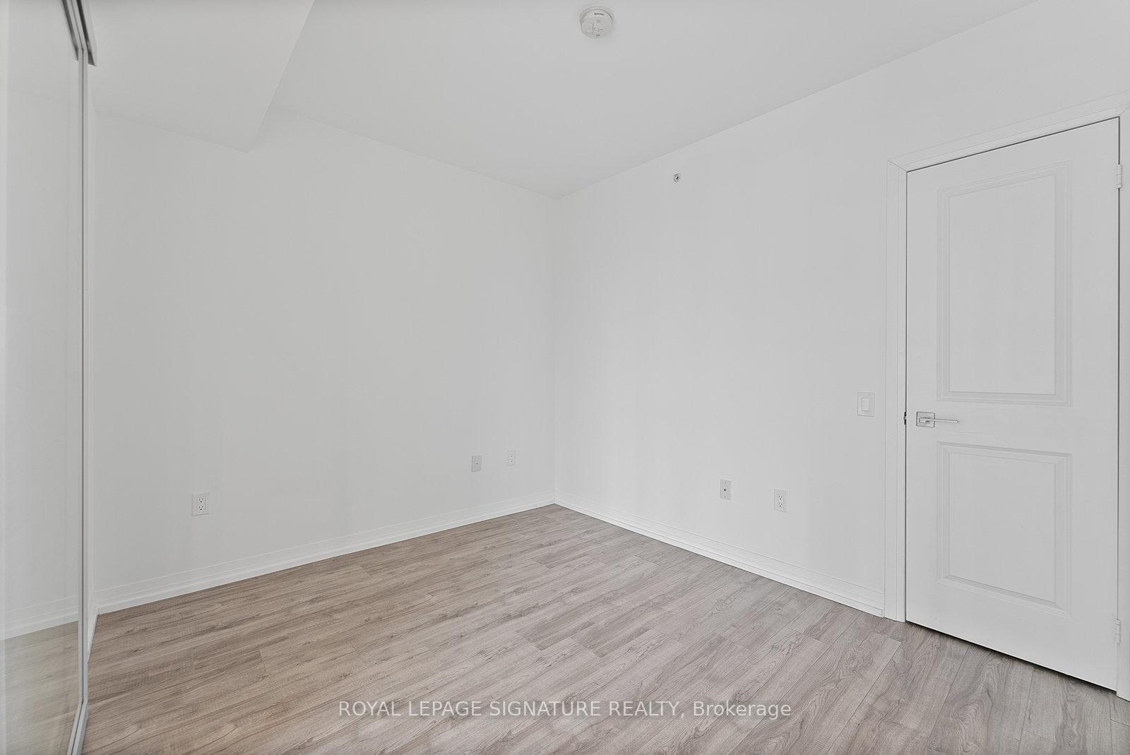 1 Bedroom Condo at 251 Jarvis,  Toronto For sale