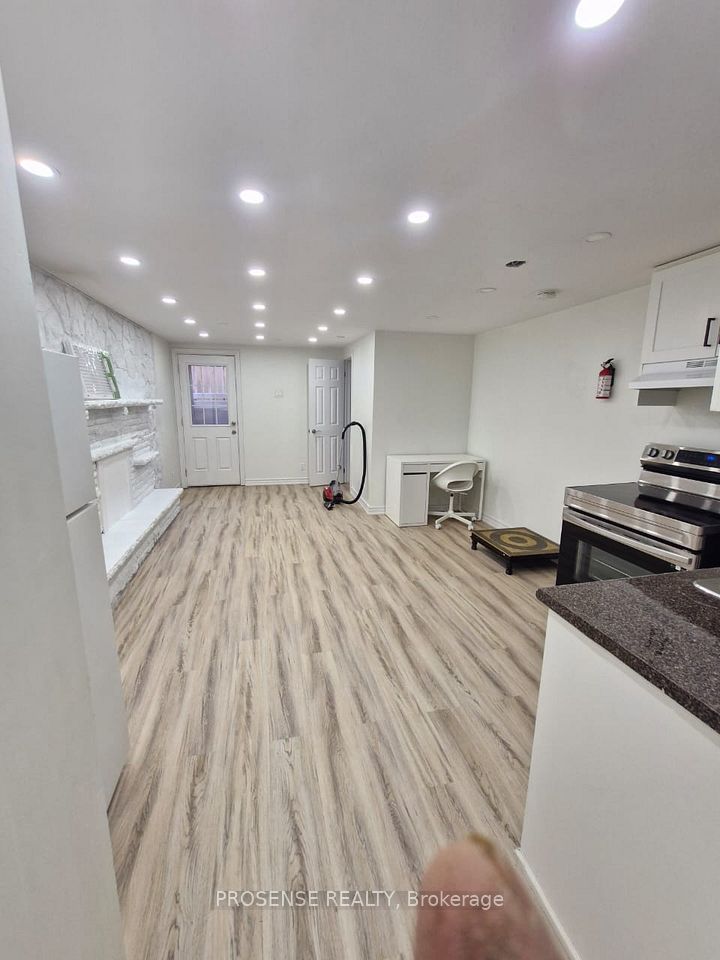 2 Ladysbridge Drive