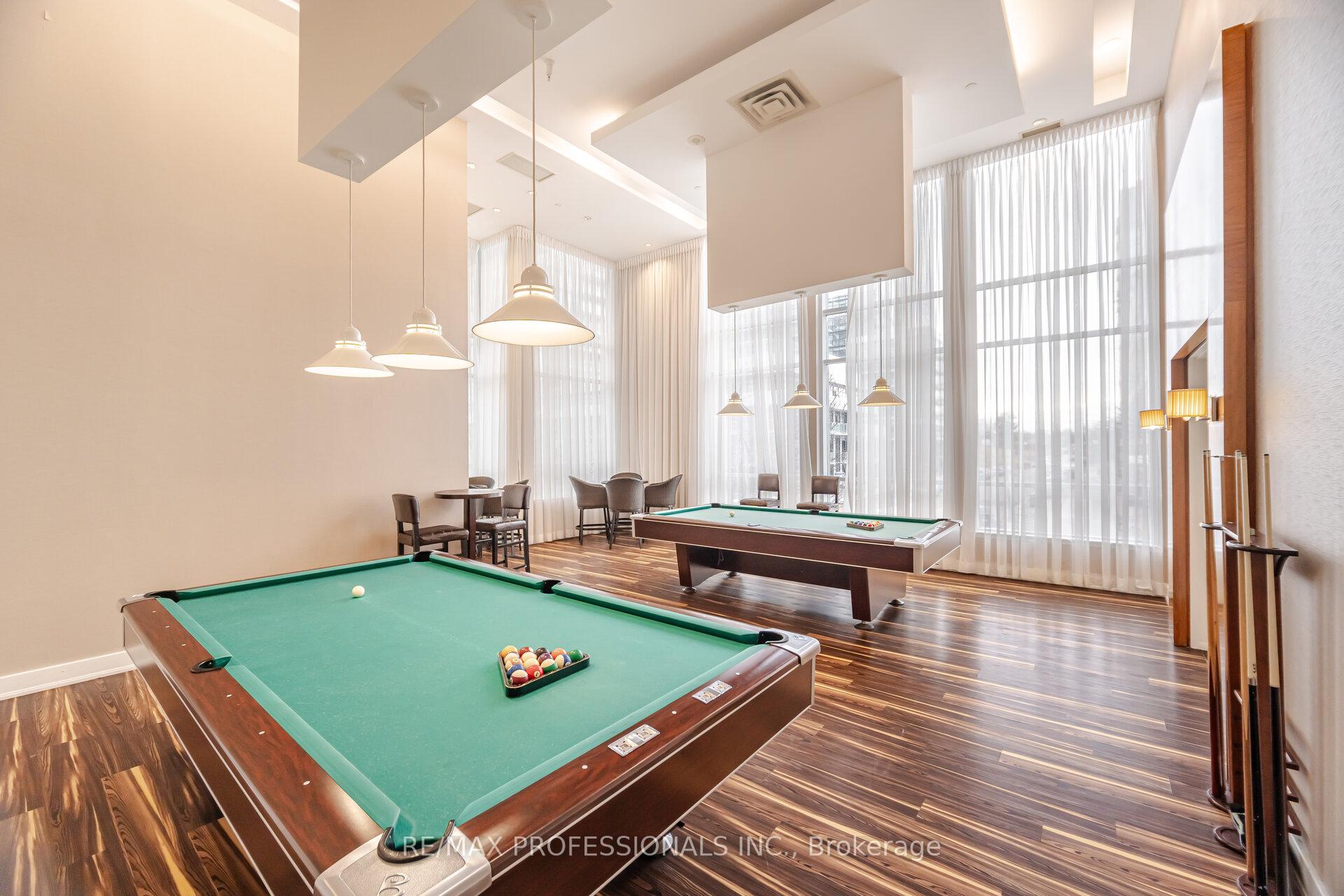 2 Bedrooms Condo at 155 Legion, Toronto For sale