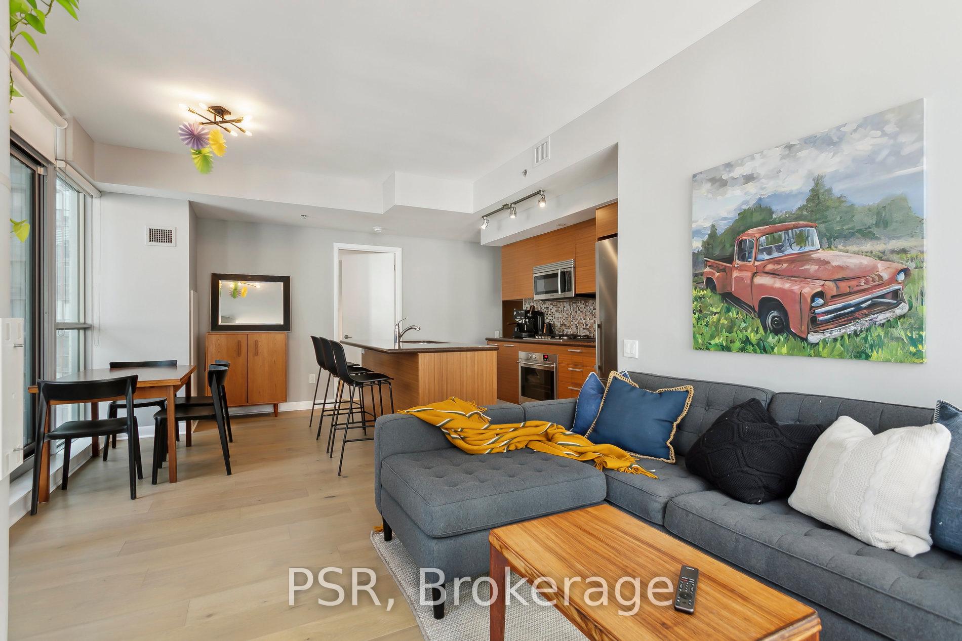 2 Bedrooms Condo at 375 King, Toronto For sale