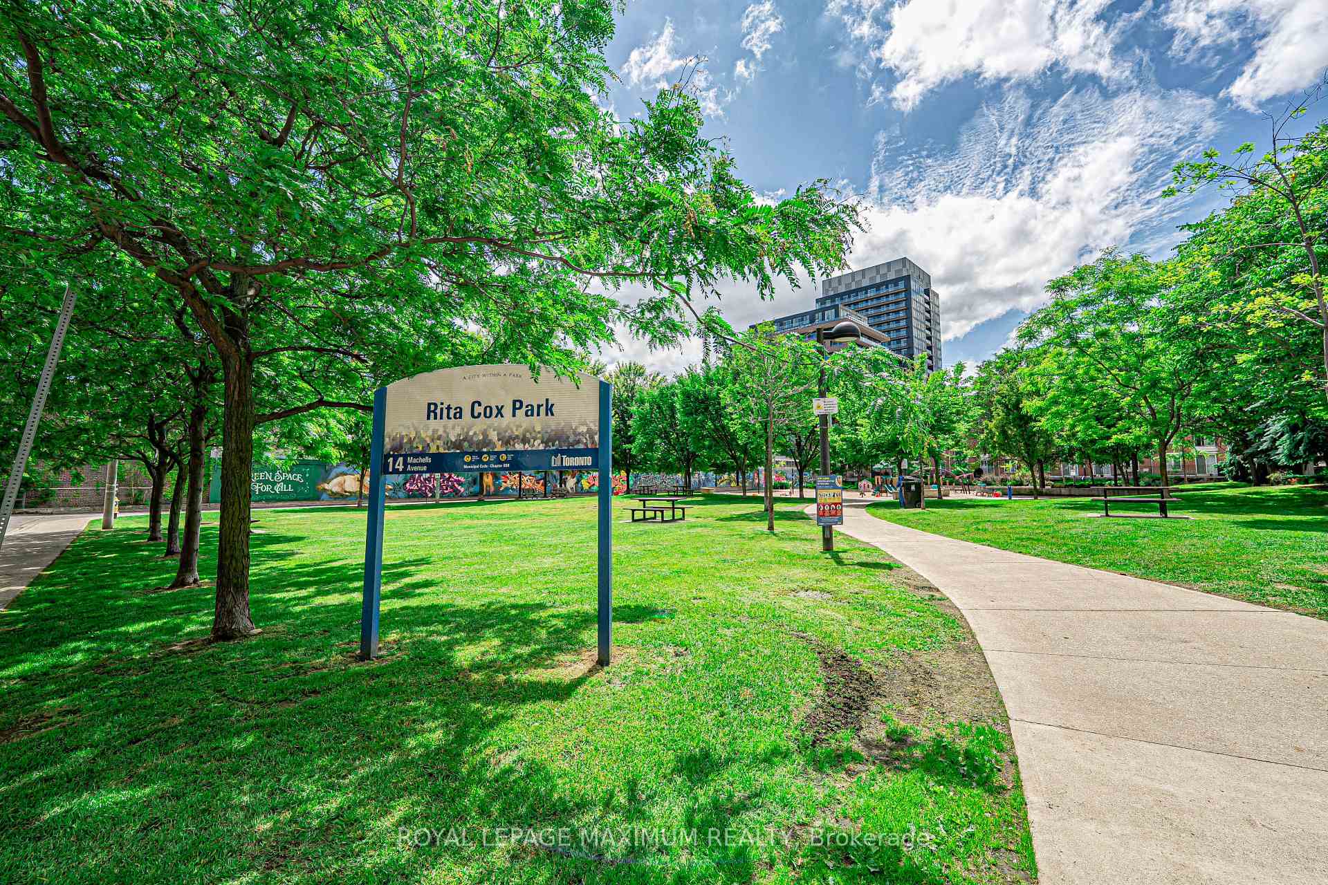 1 Bedroom Condo at 38 Joe Shuster, Toronto For sale