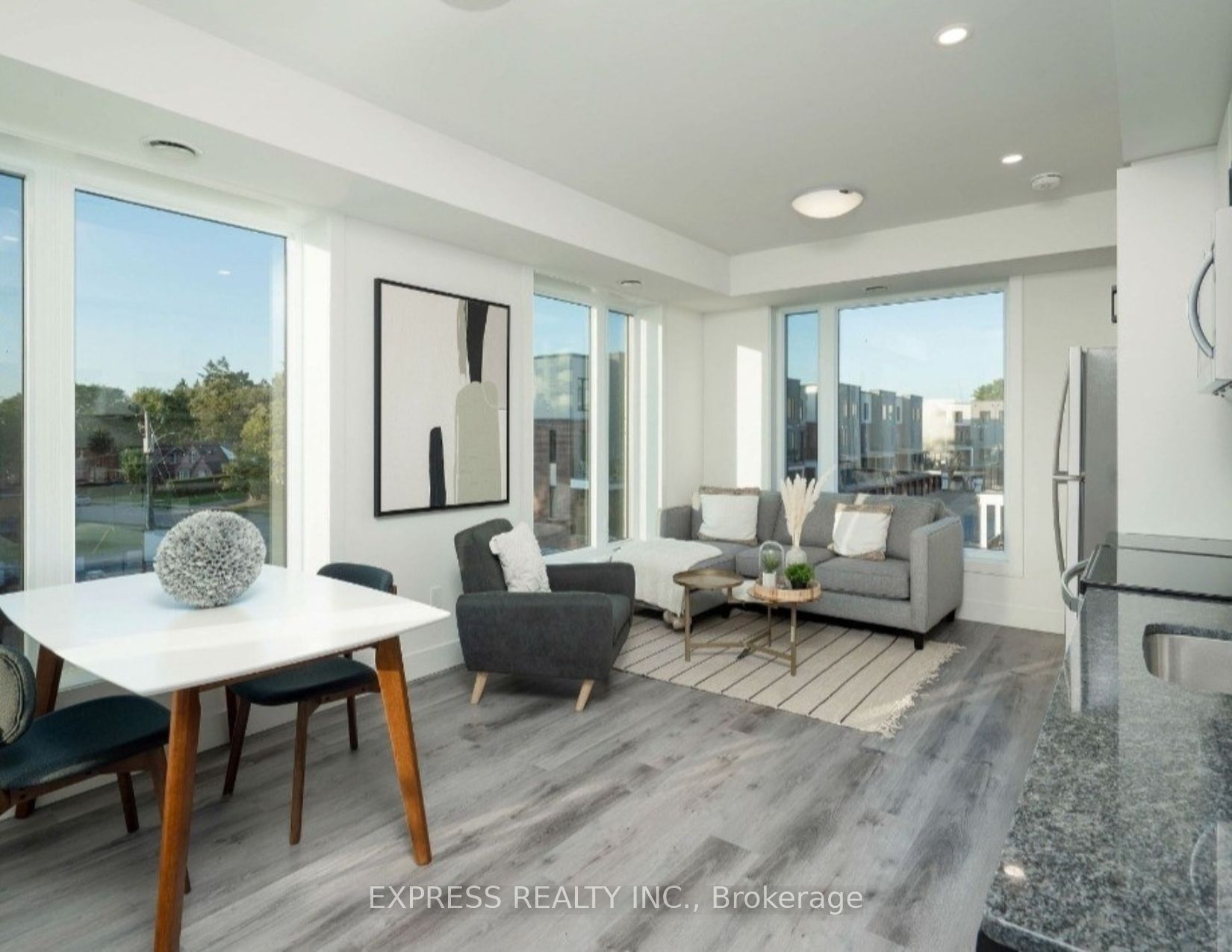 103 Roger Street, #301