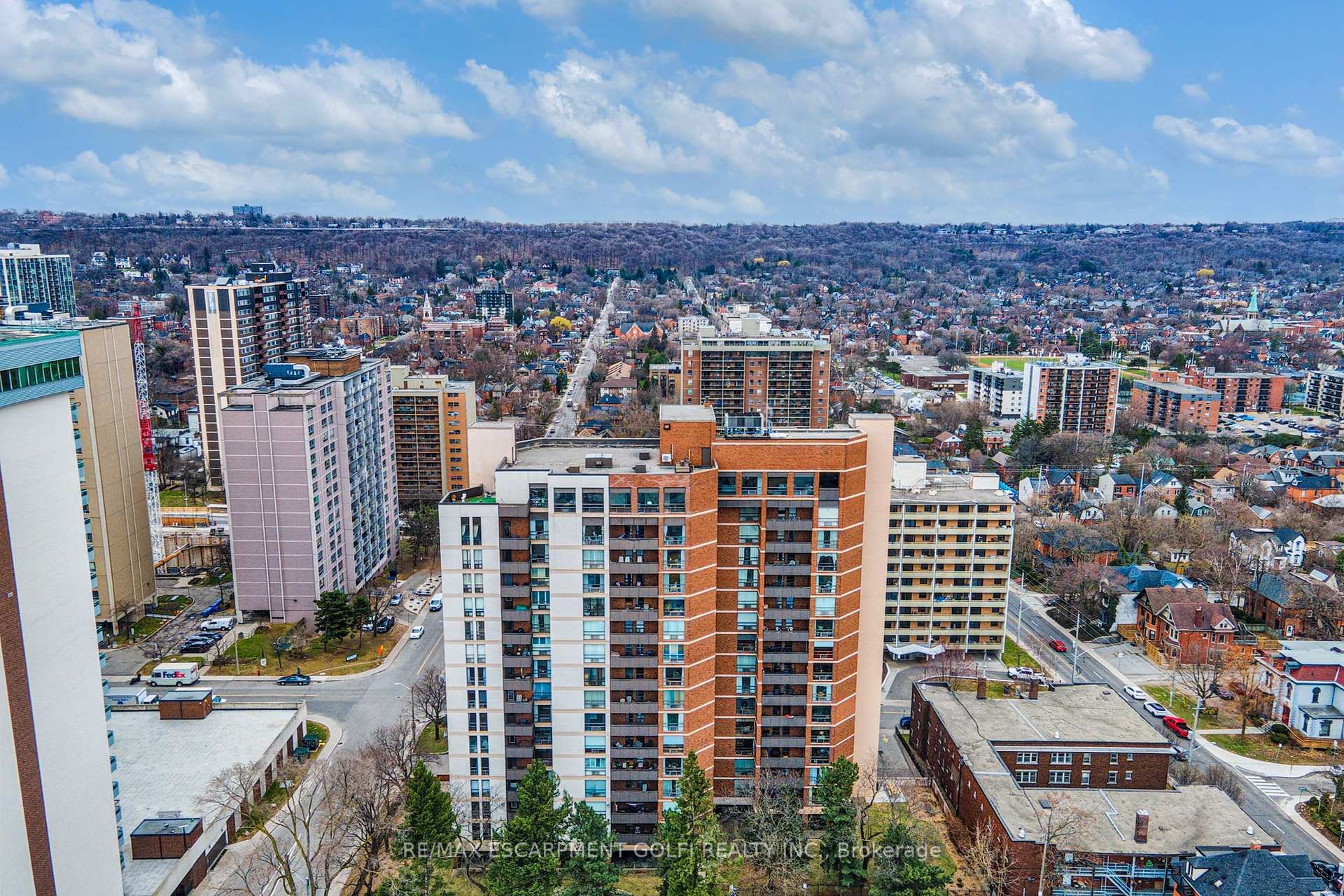 2 Bedrooms Condo at 222 Jackson,  Hamilton For sale