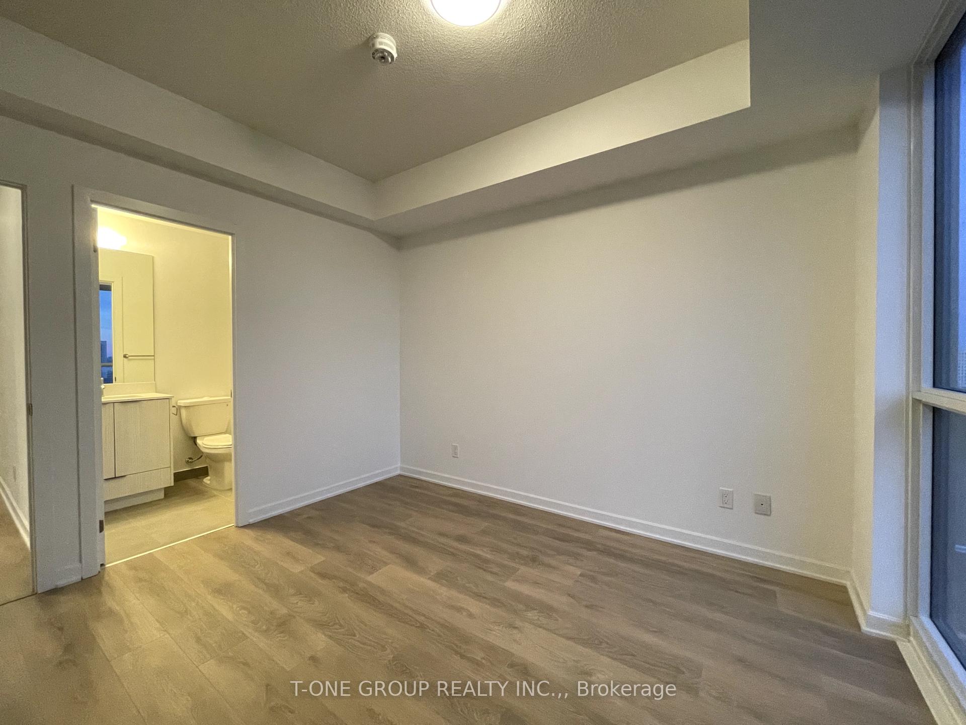 3 Bedrooms Condo at 38 Forest Manor, Toronto For sale