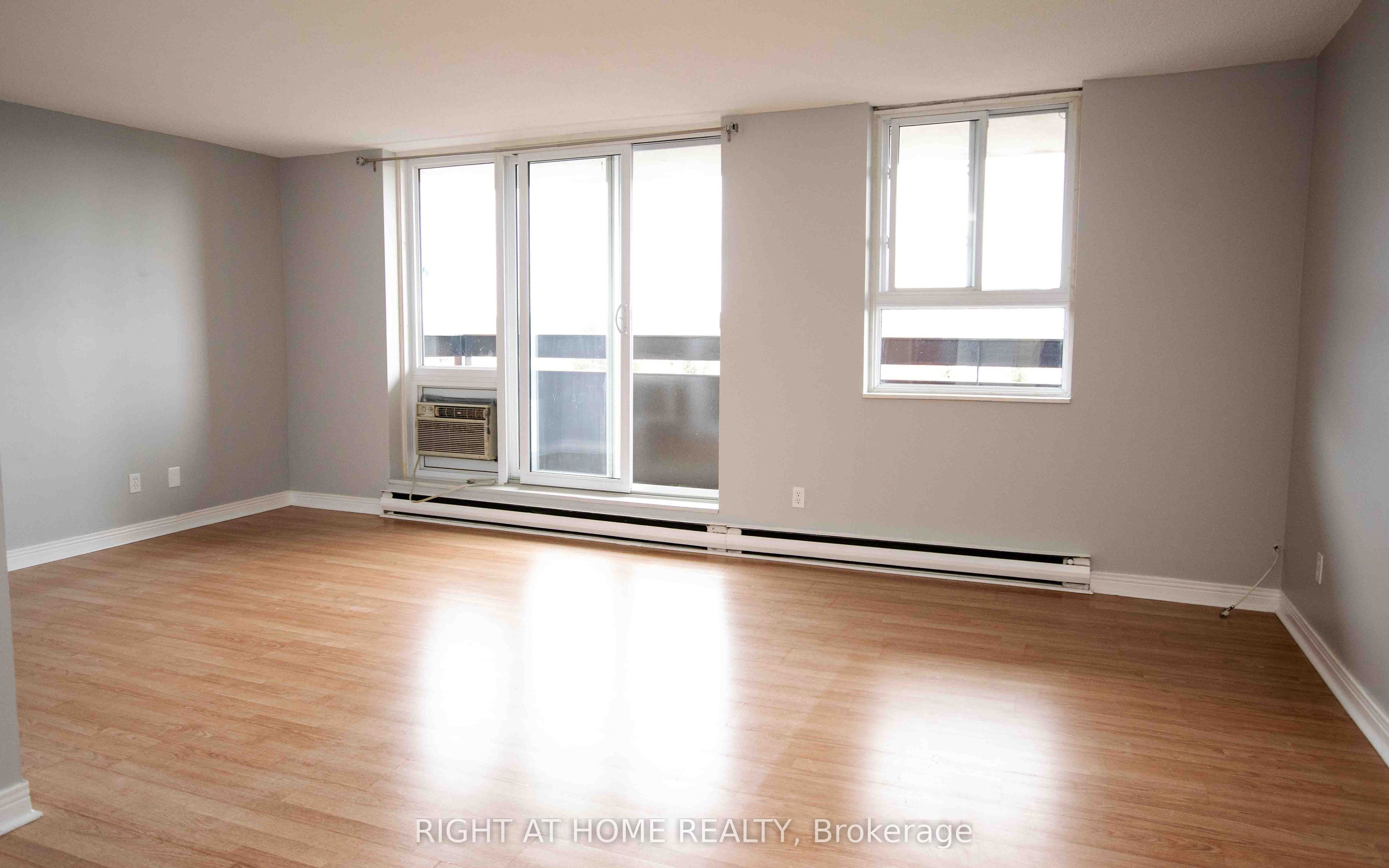 2020 JASMINE Crescent, #704