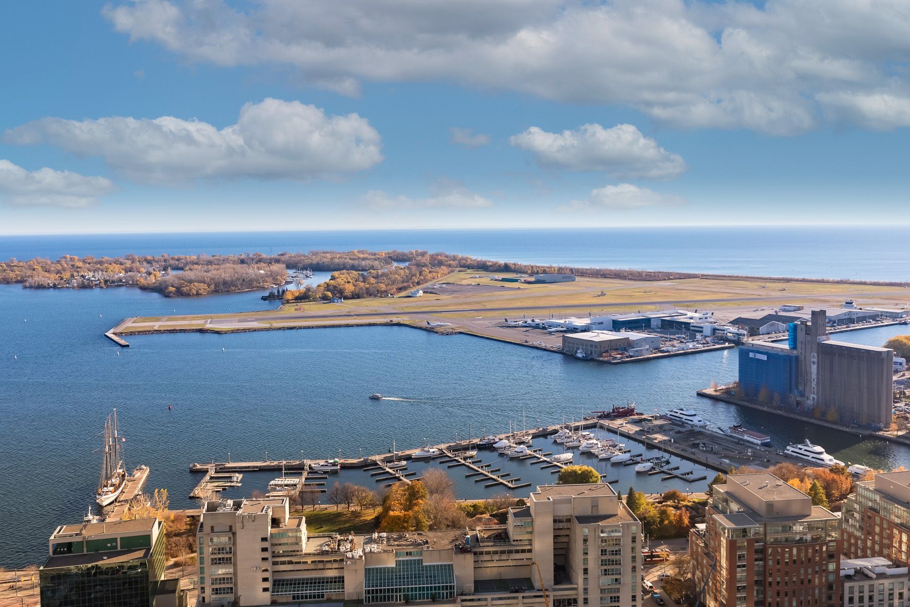 15 Fort York Boulevard PH05