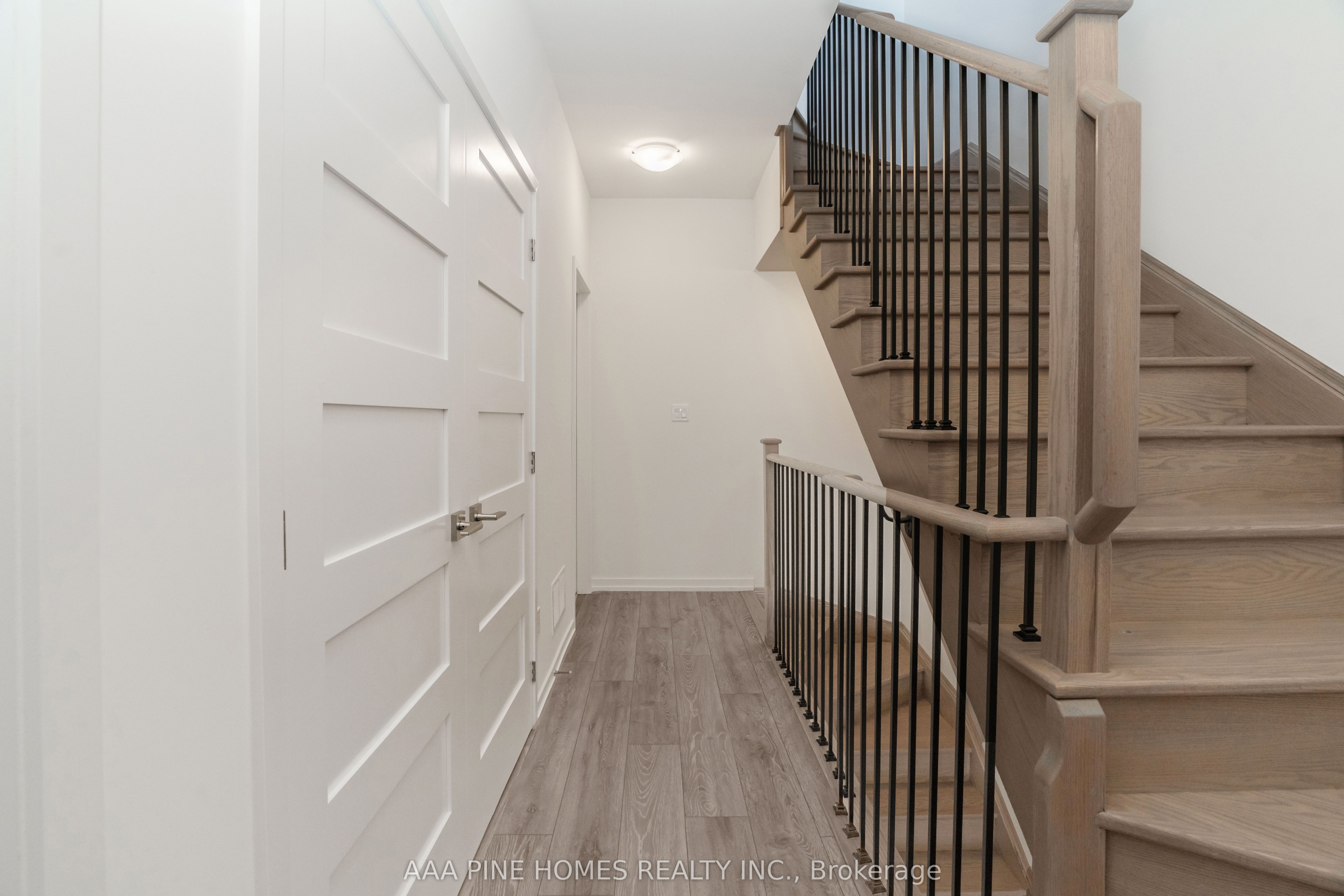 20 Lytham Green Circle, ##4