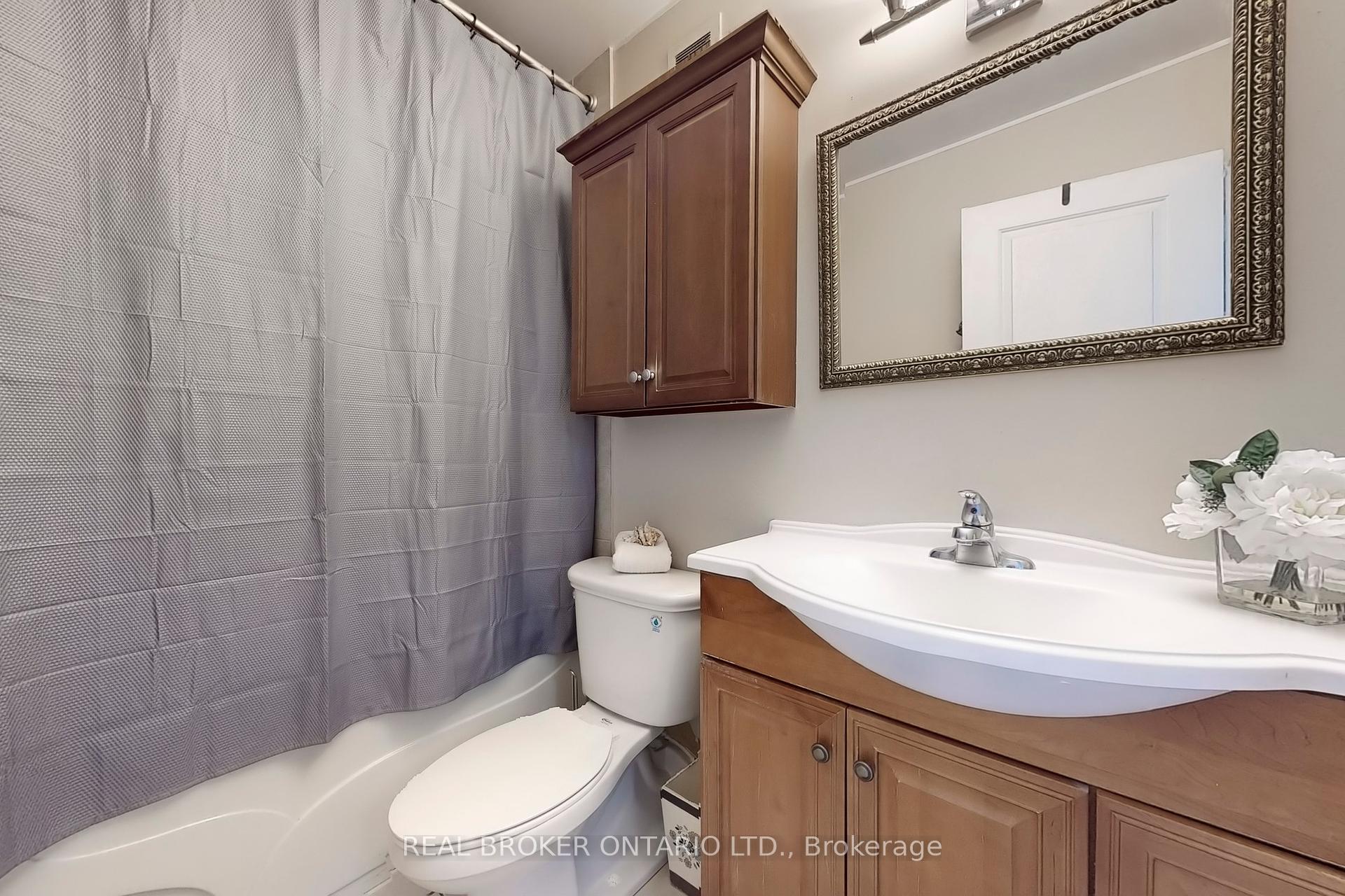 1 Bedroom Condo at 2 GLAMORGAN, Toronto For sale