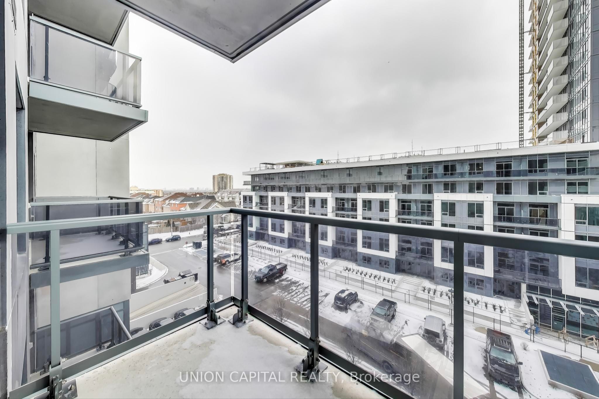 8 Nahani Way, #619