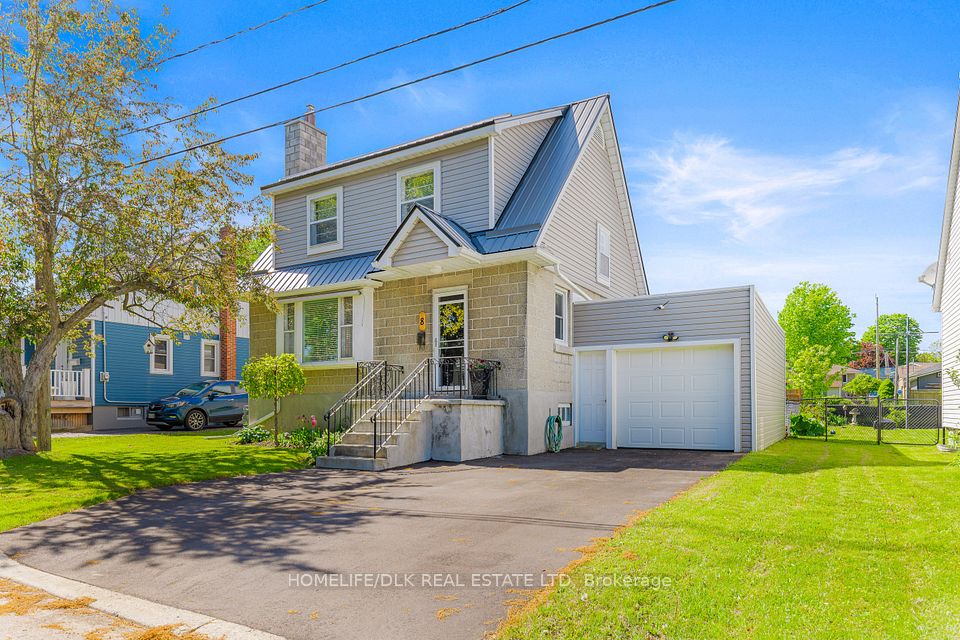 8 Wright Crescent, Brockville, ON K6V 3W8