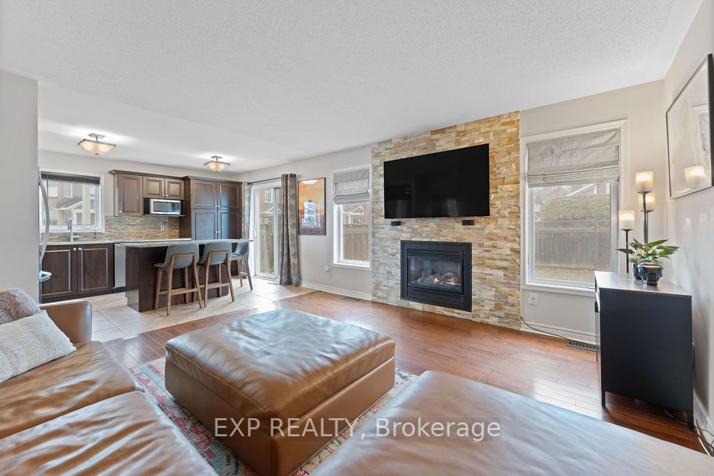 2176 Cavalier Way, OrleansConventGlenandArea, ON K1W 1K2