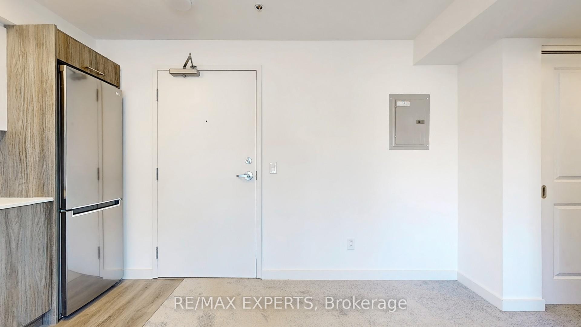 1 Bedroom Condo at 45 Connaught, Toronto For sale