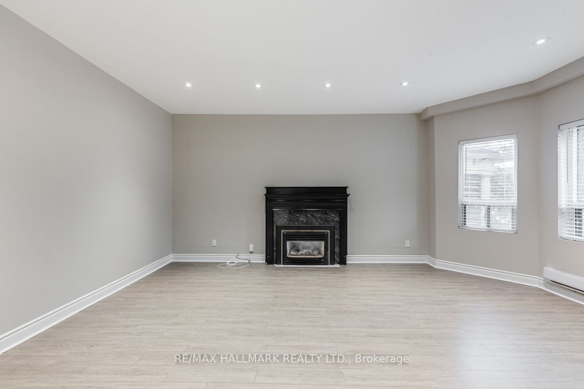 10 Biggar Avenue, #MAIN