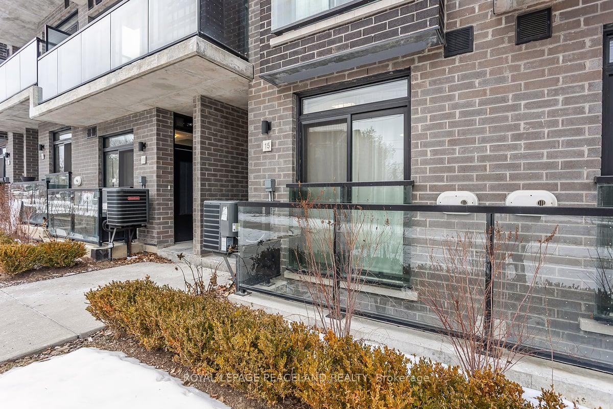 3 Bedrooms Condo at 266 Finch, Toronto For sale