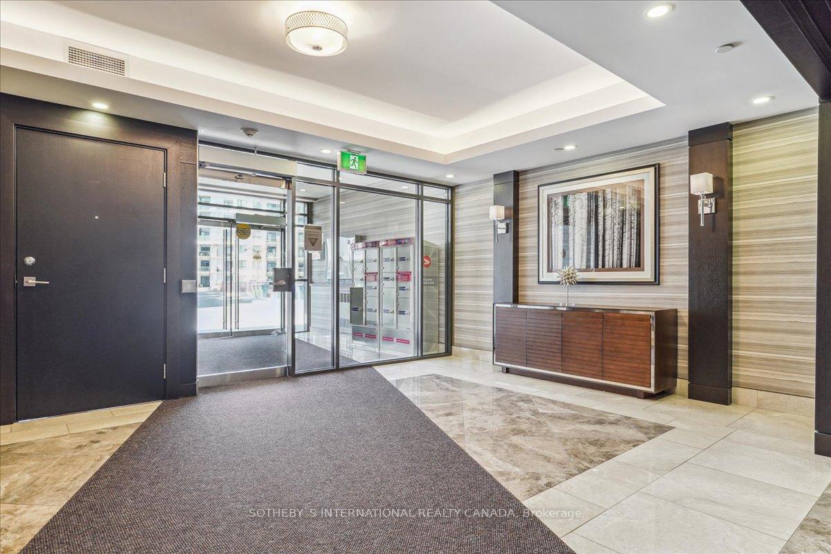 2 Bedrooms Condo at 101 Shoreview,  Hamilton For sale