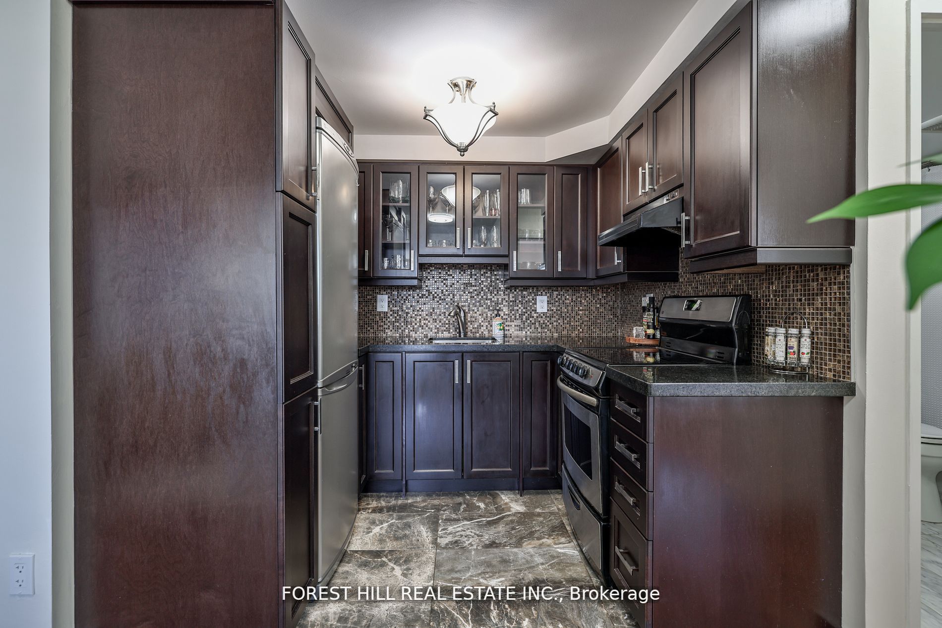117 Gerrard Street, #503