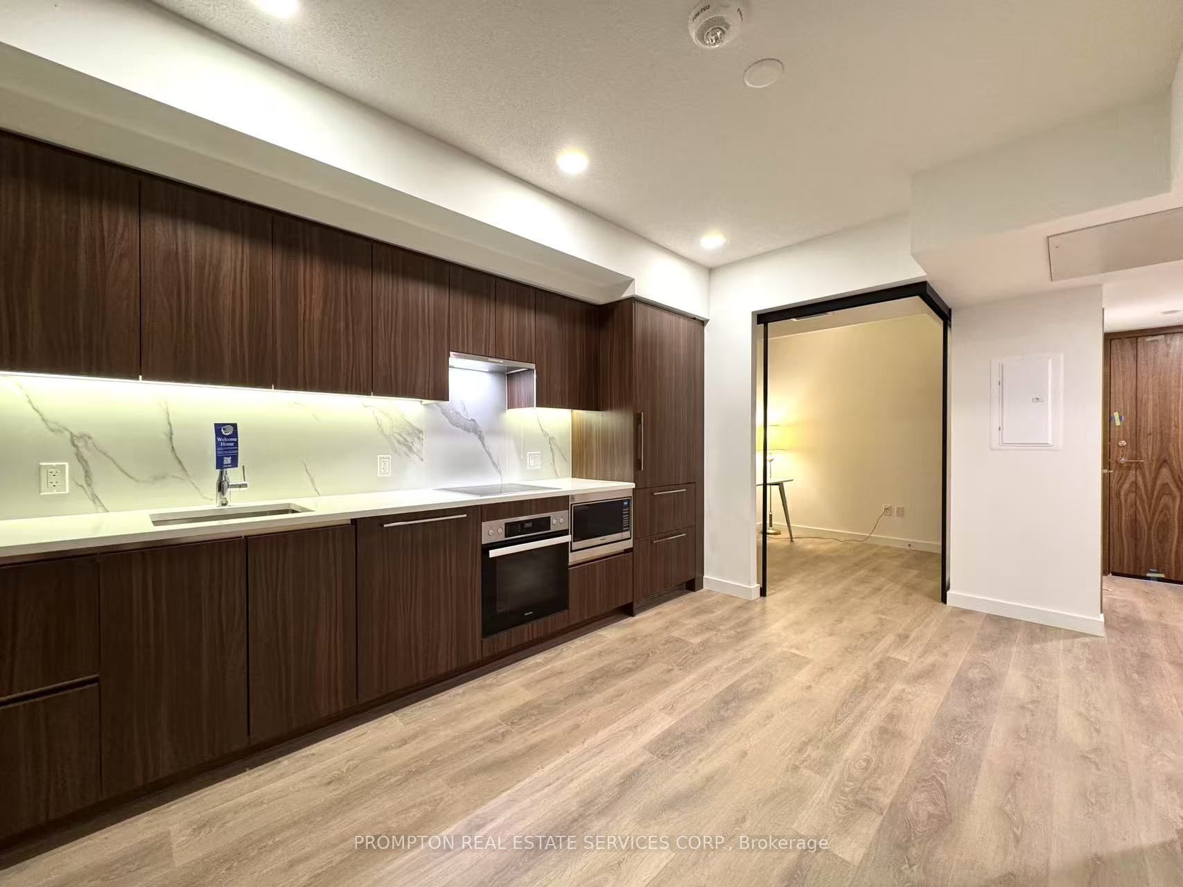 1 Concord Cityplace Way, #818